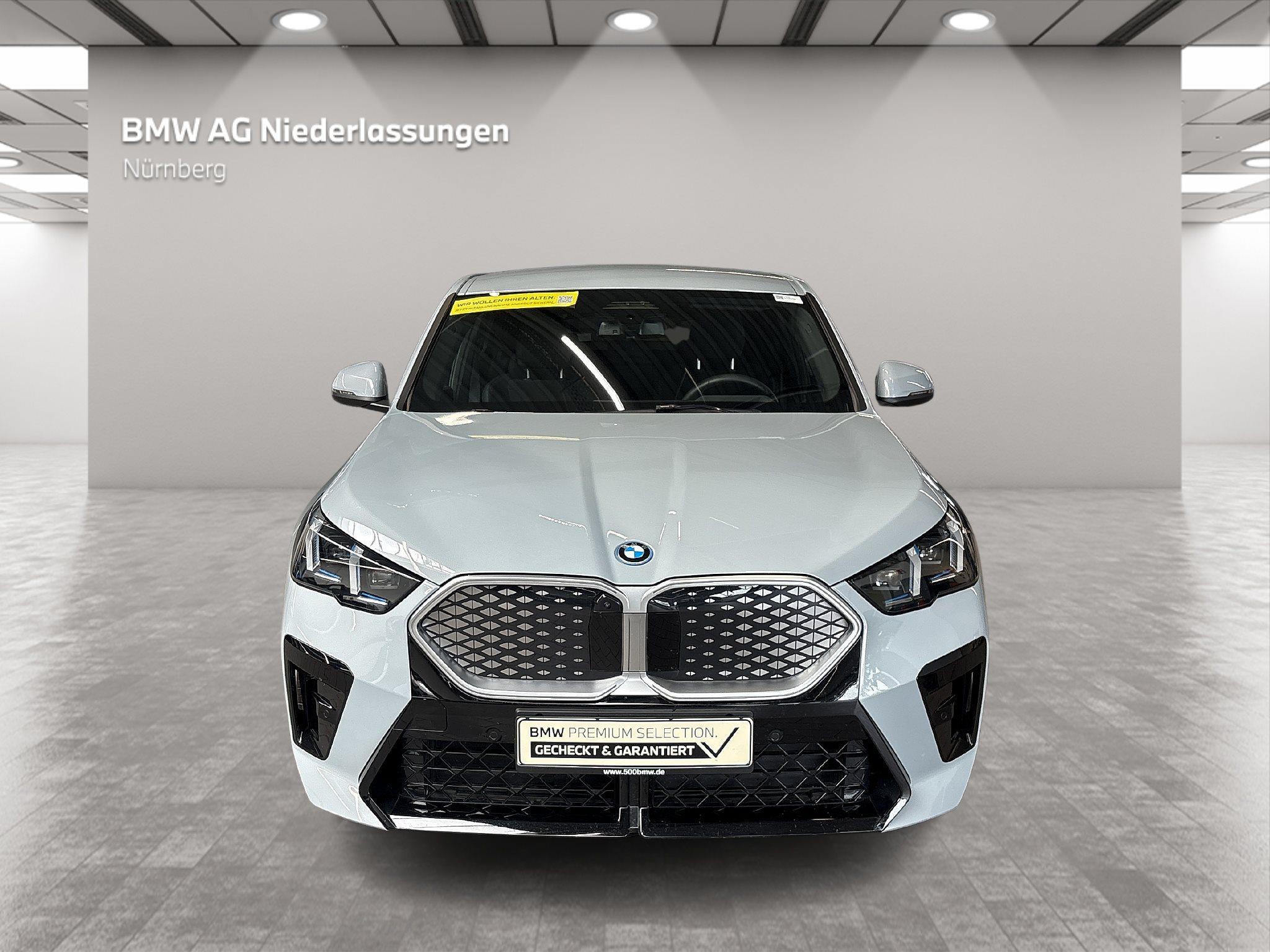 BMW iX2 – Bild 12