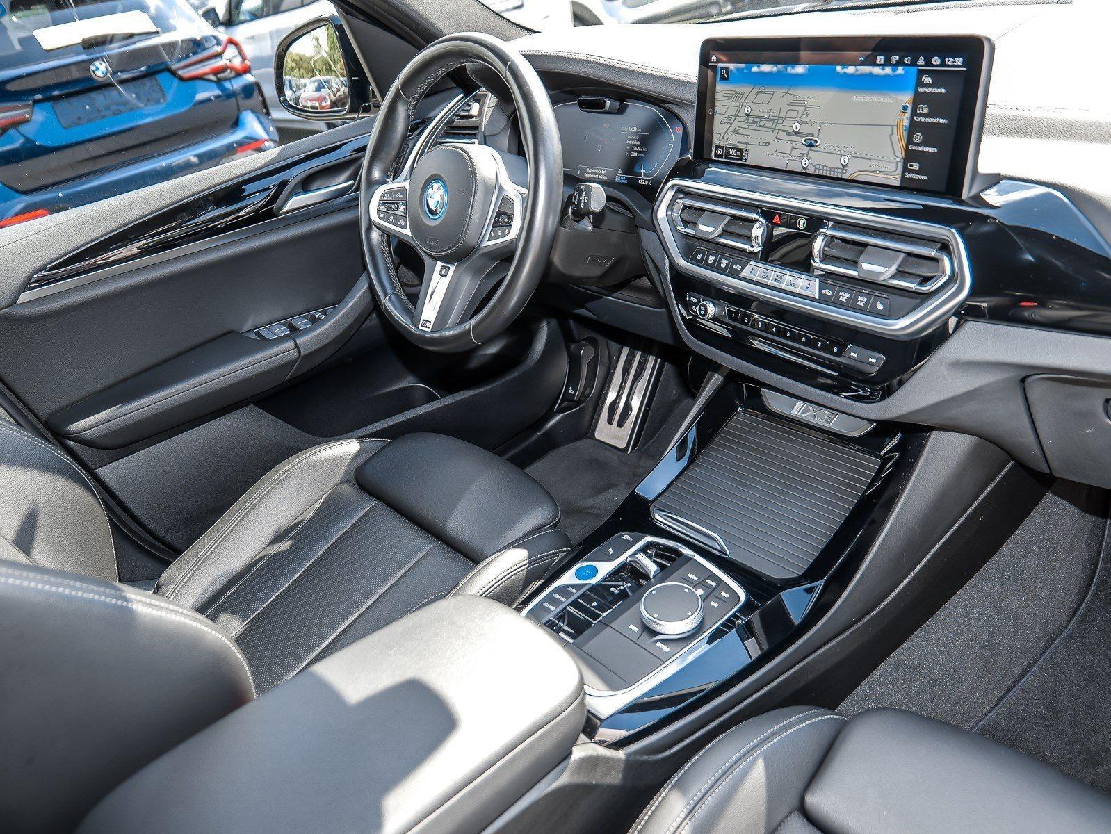 BMW iX3 – Bild 30