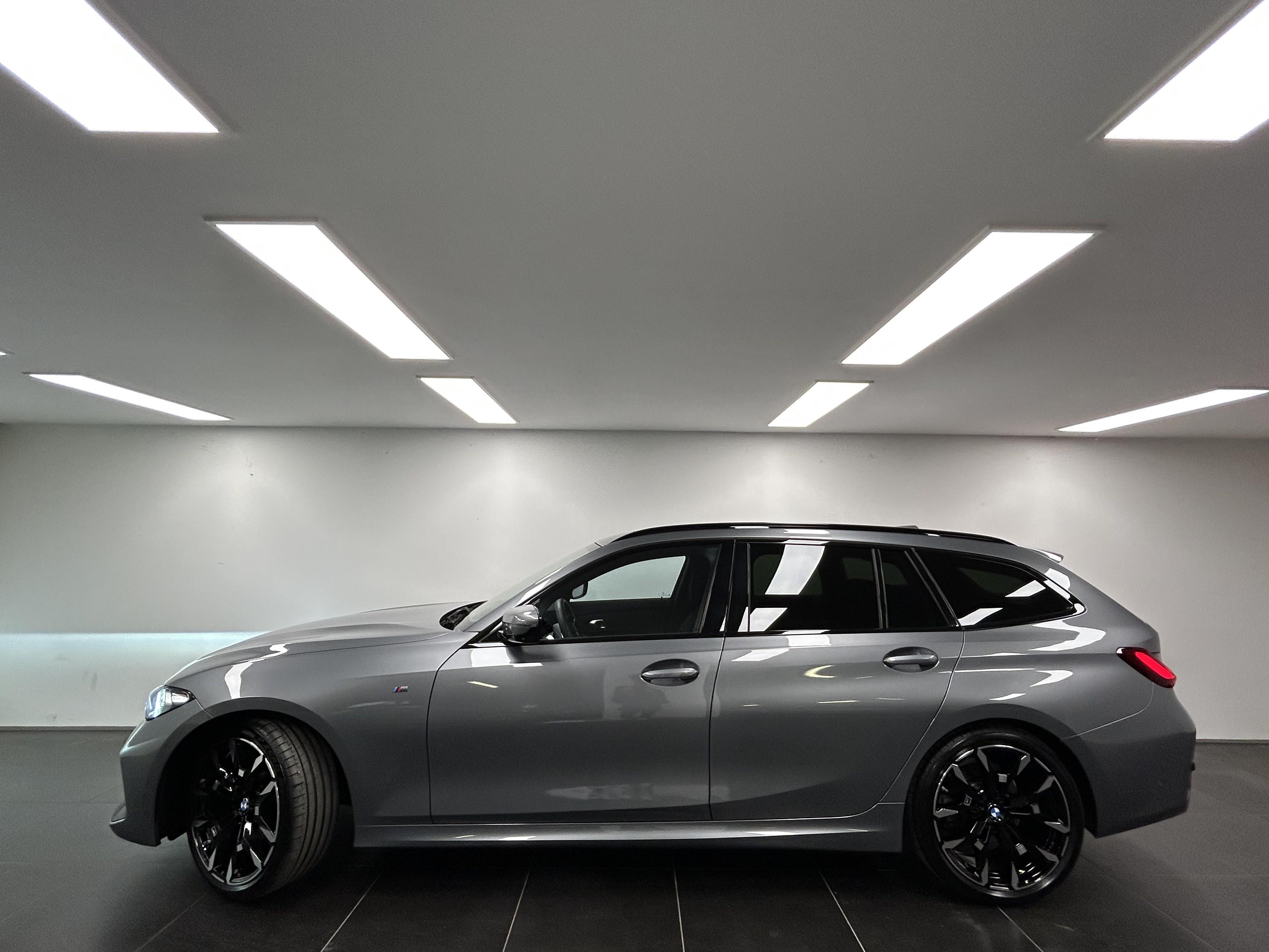 BMW 3er Touring – Bild 2