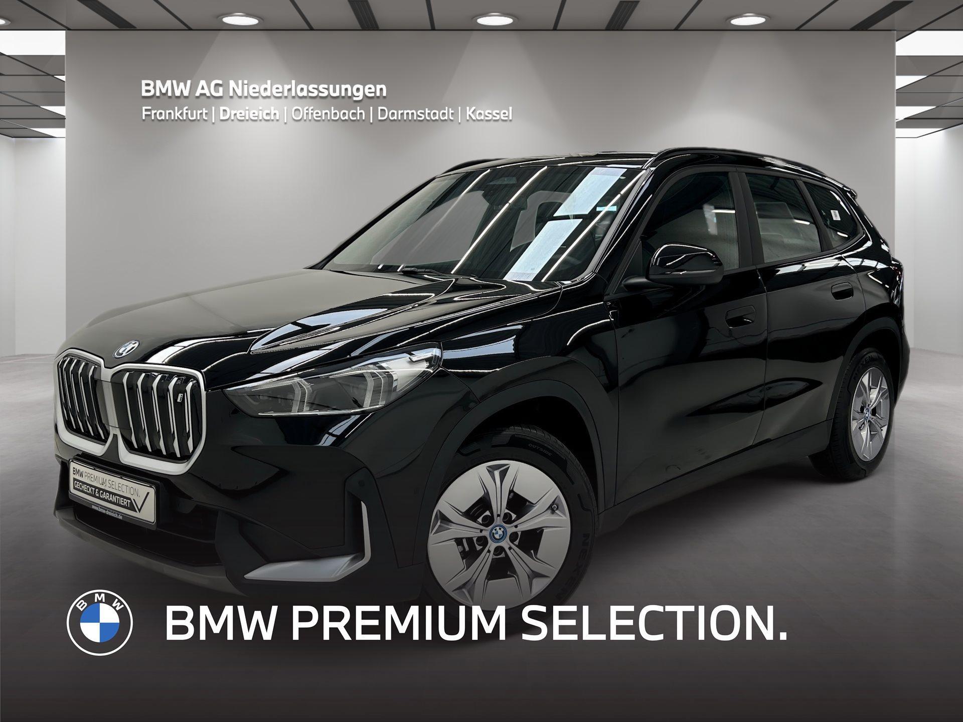 BMW iX1