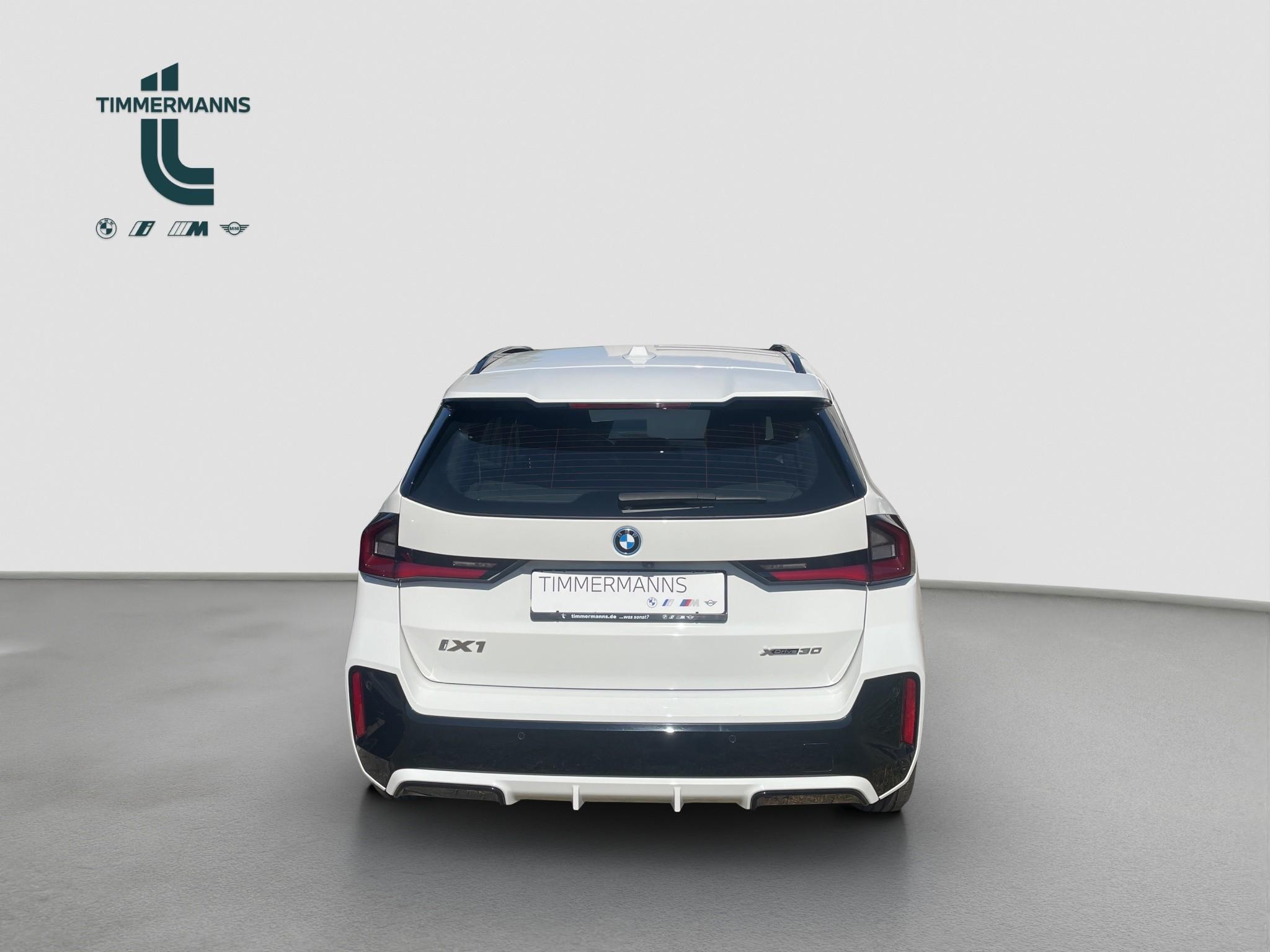 BMW iX1 – Bild 9