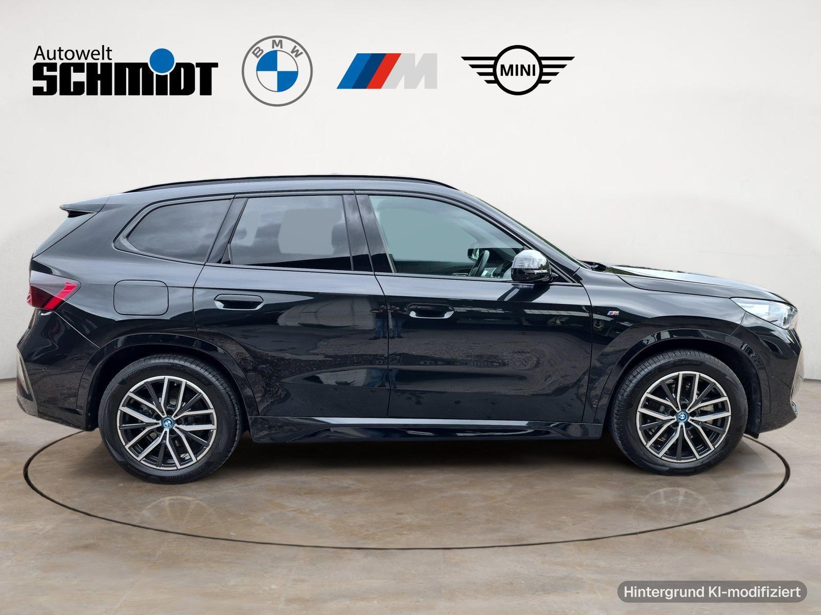 BMW iX1 – Bild 6