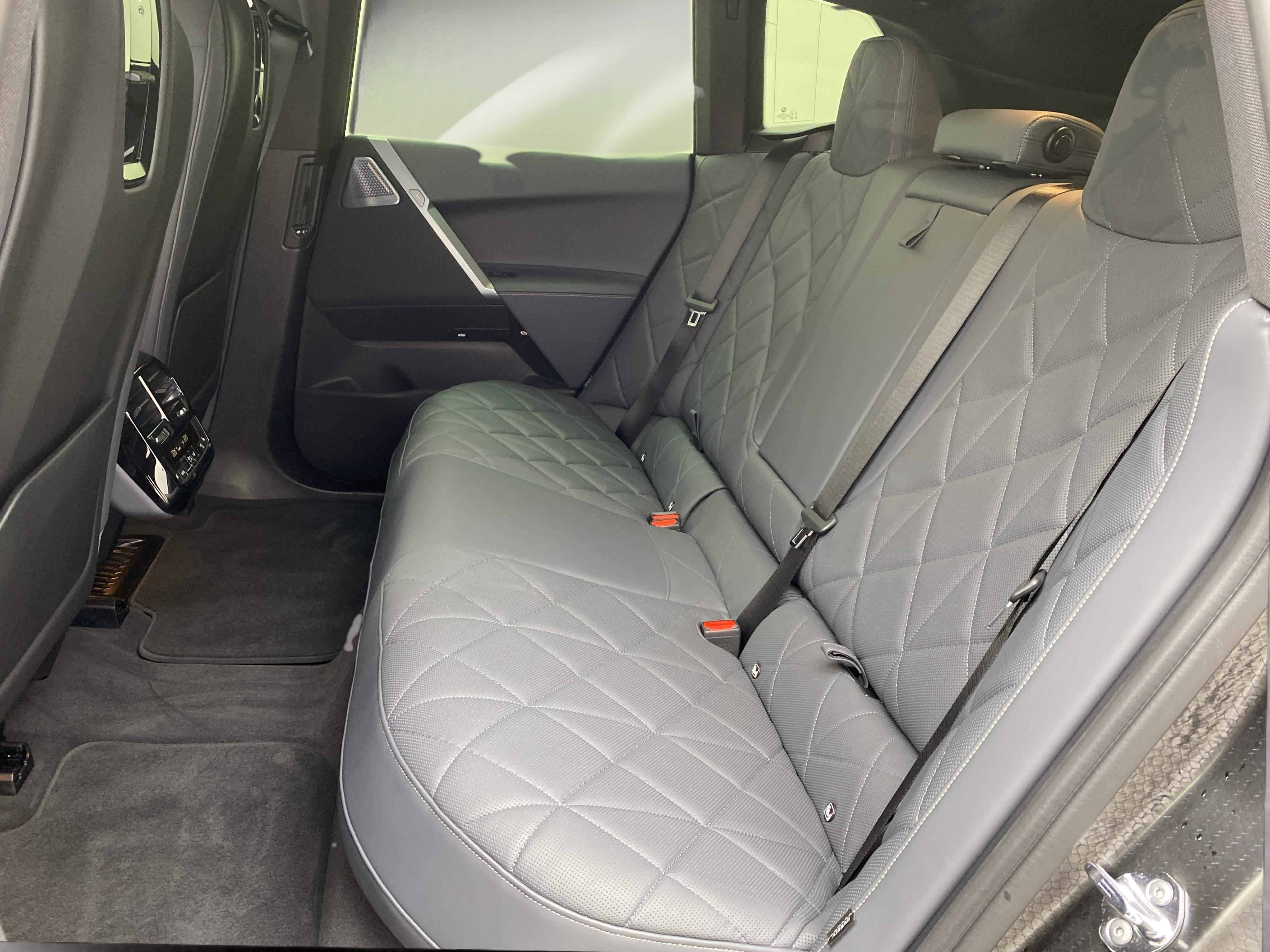BMW iX – Bild 8