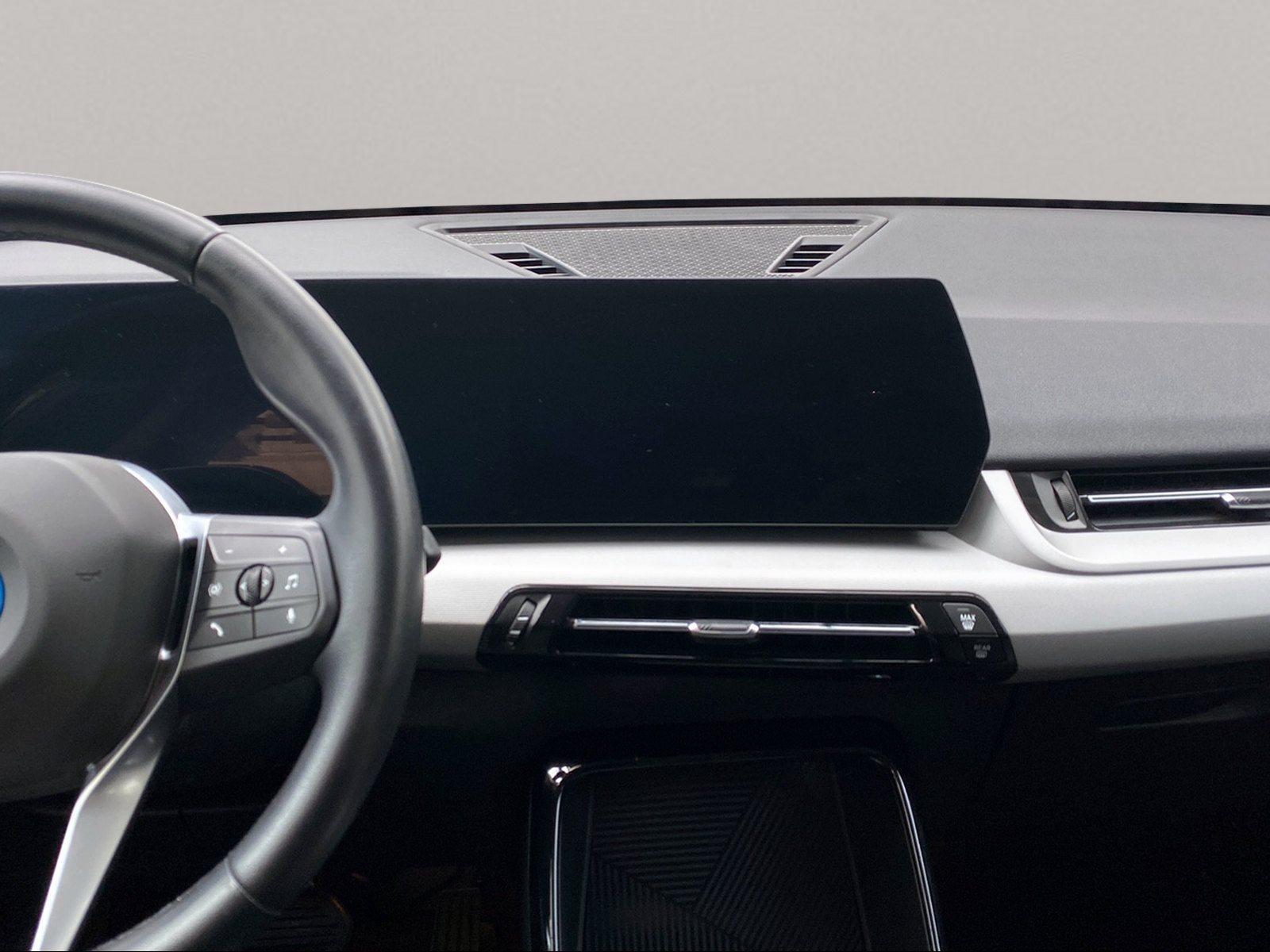 BMW iX1 – Bild 16