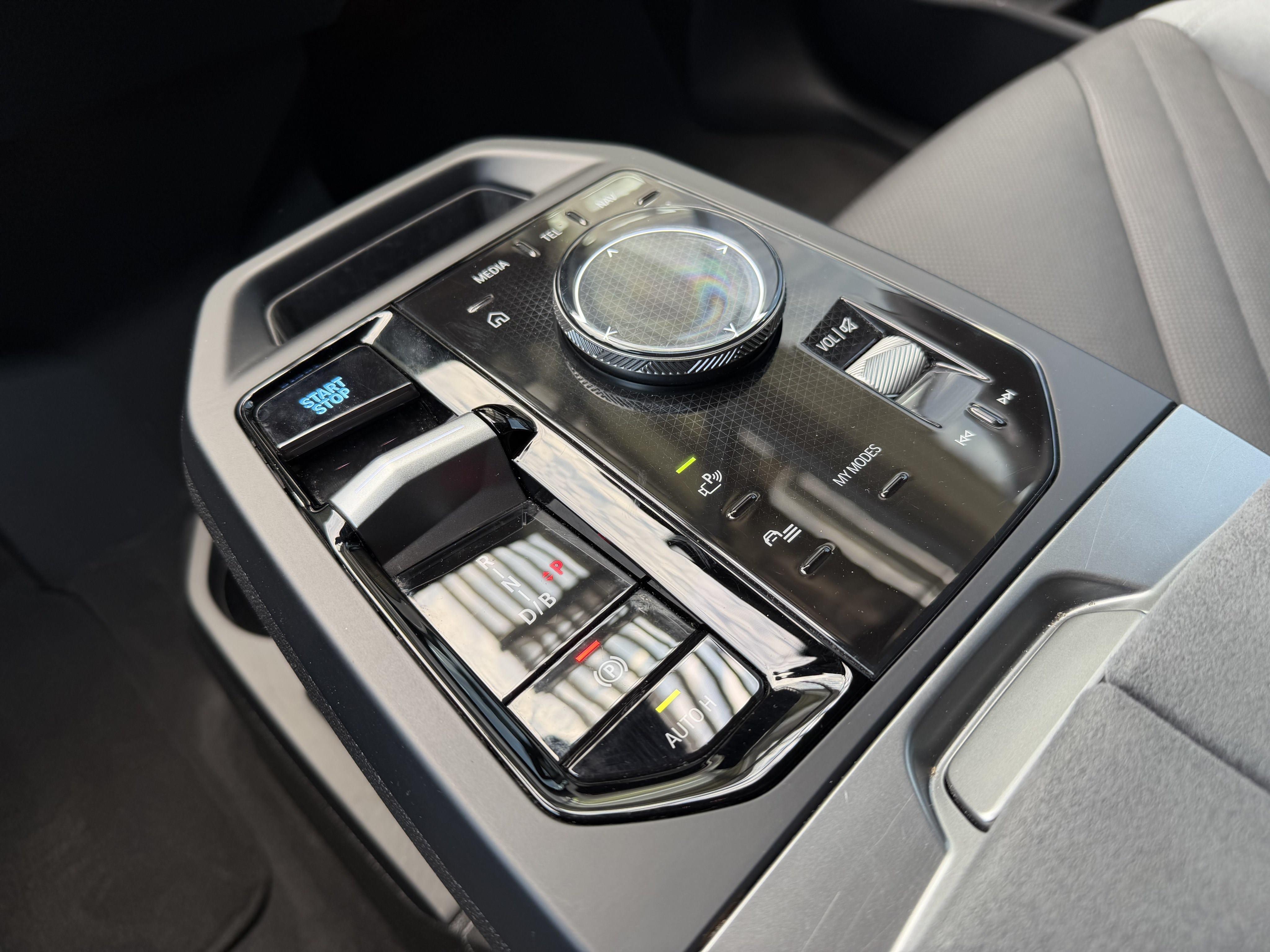 BMW iX – Bild 25