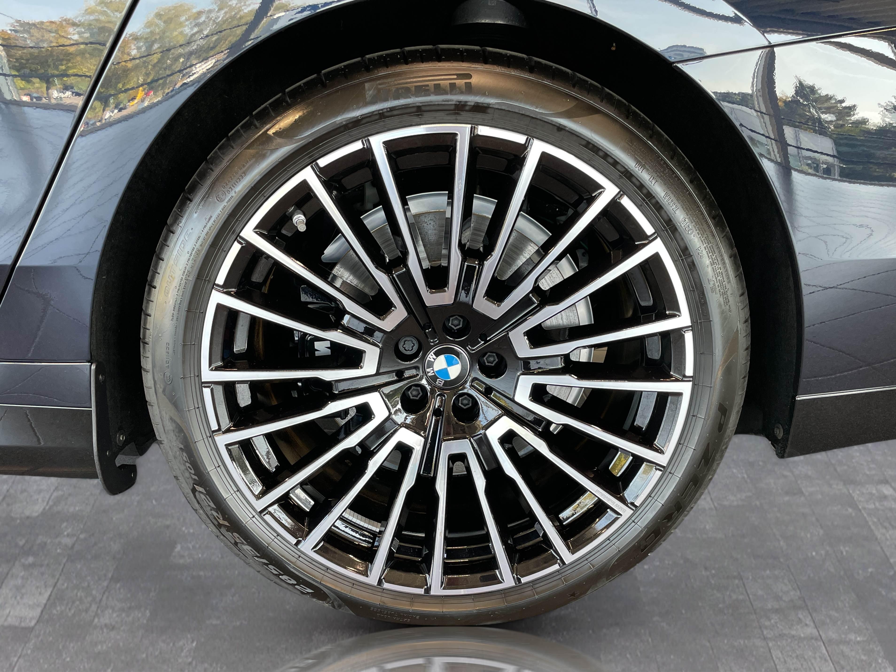 BMW i7 – Bild 8