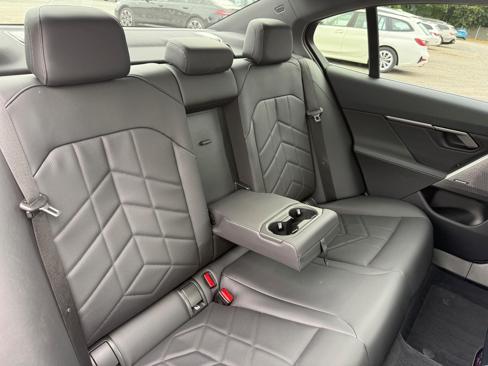 BMW i5 – Bild 2
