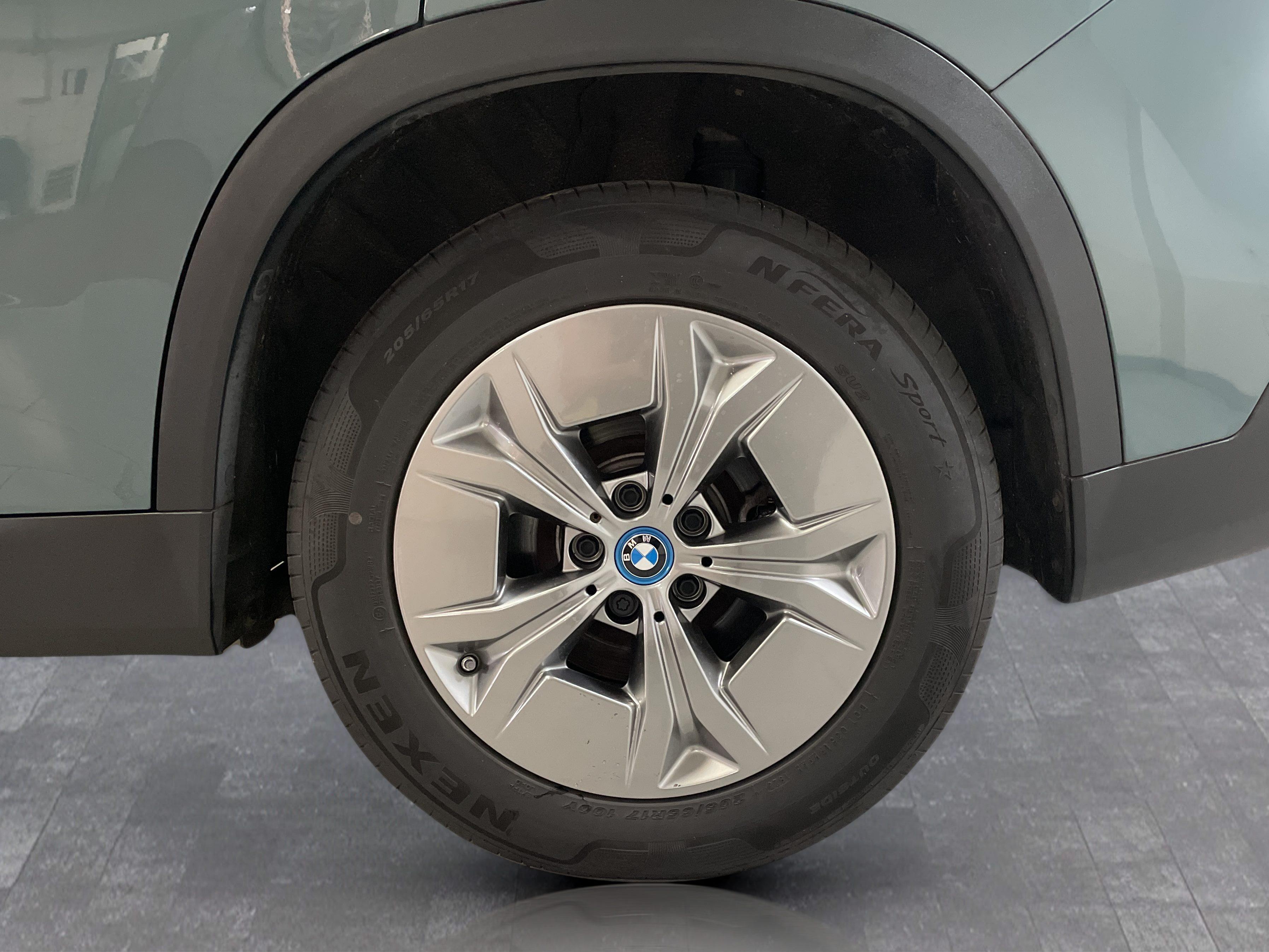 BMW iX1 – Bild 8