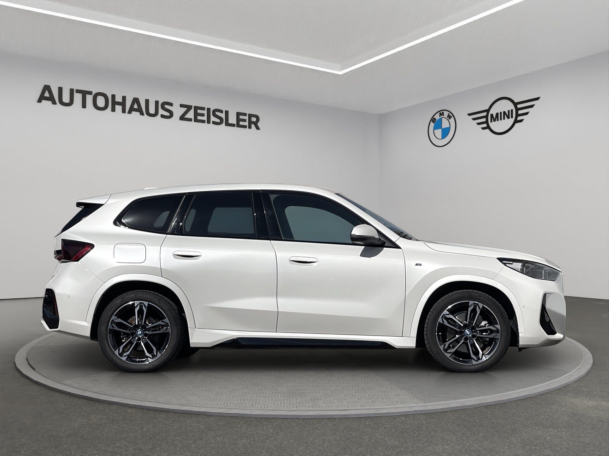 BMW iX1 – Bild 3