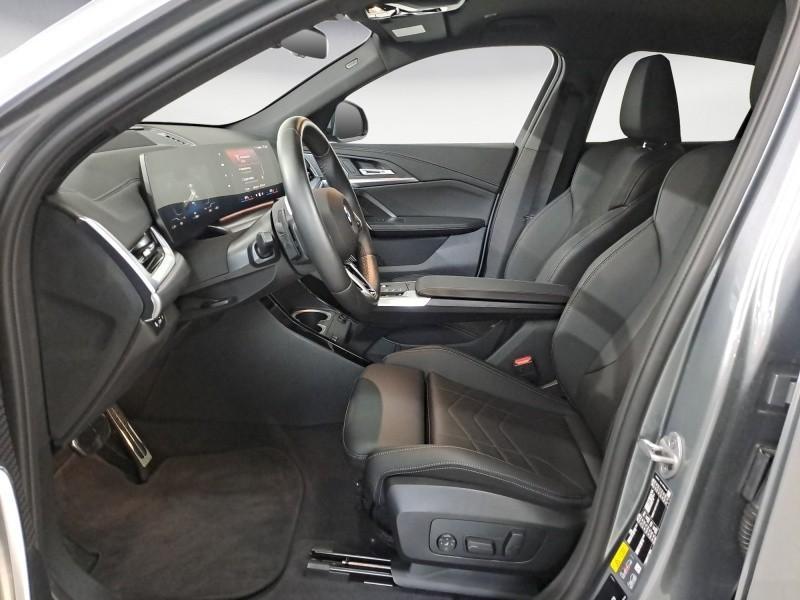 BMW iX2 – Bild 26