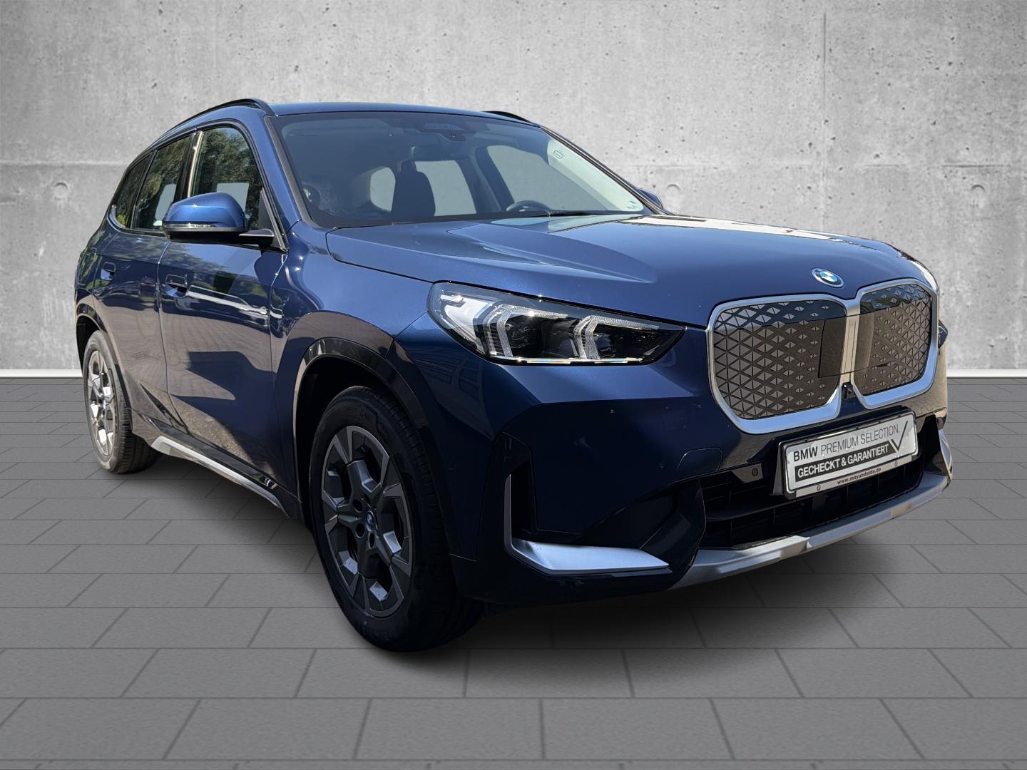 BMW iX1 – Bild 8
