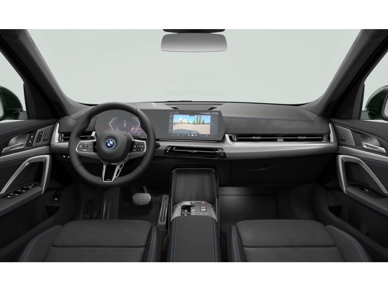 BMW iX1 – Bild 4
