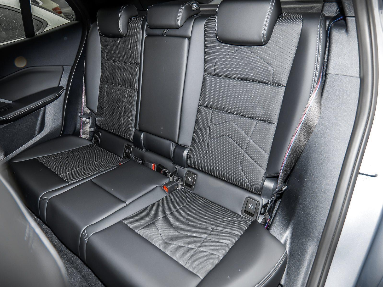 BMW iX2 – Bild 12