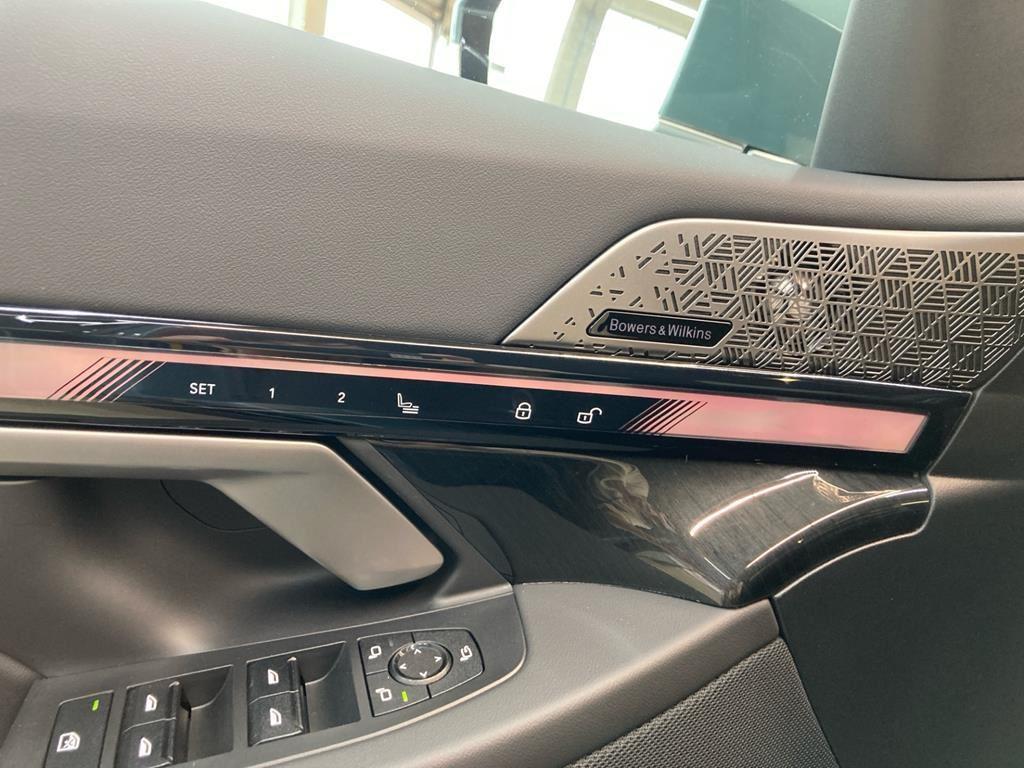 BMW i5 Touring – Bild 9