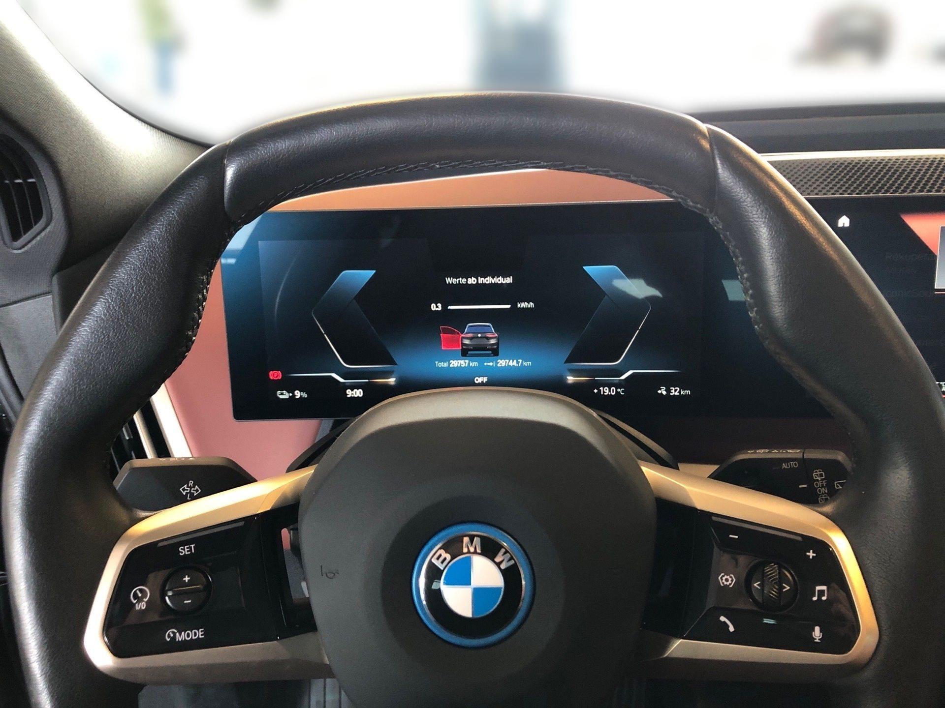 BMW iX – Bild 10