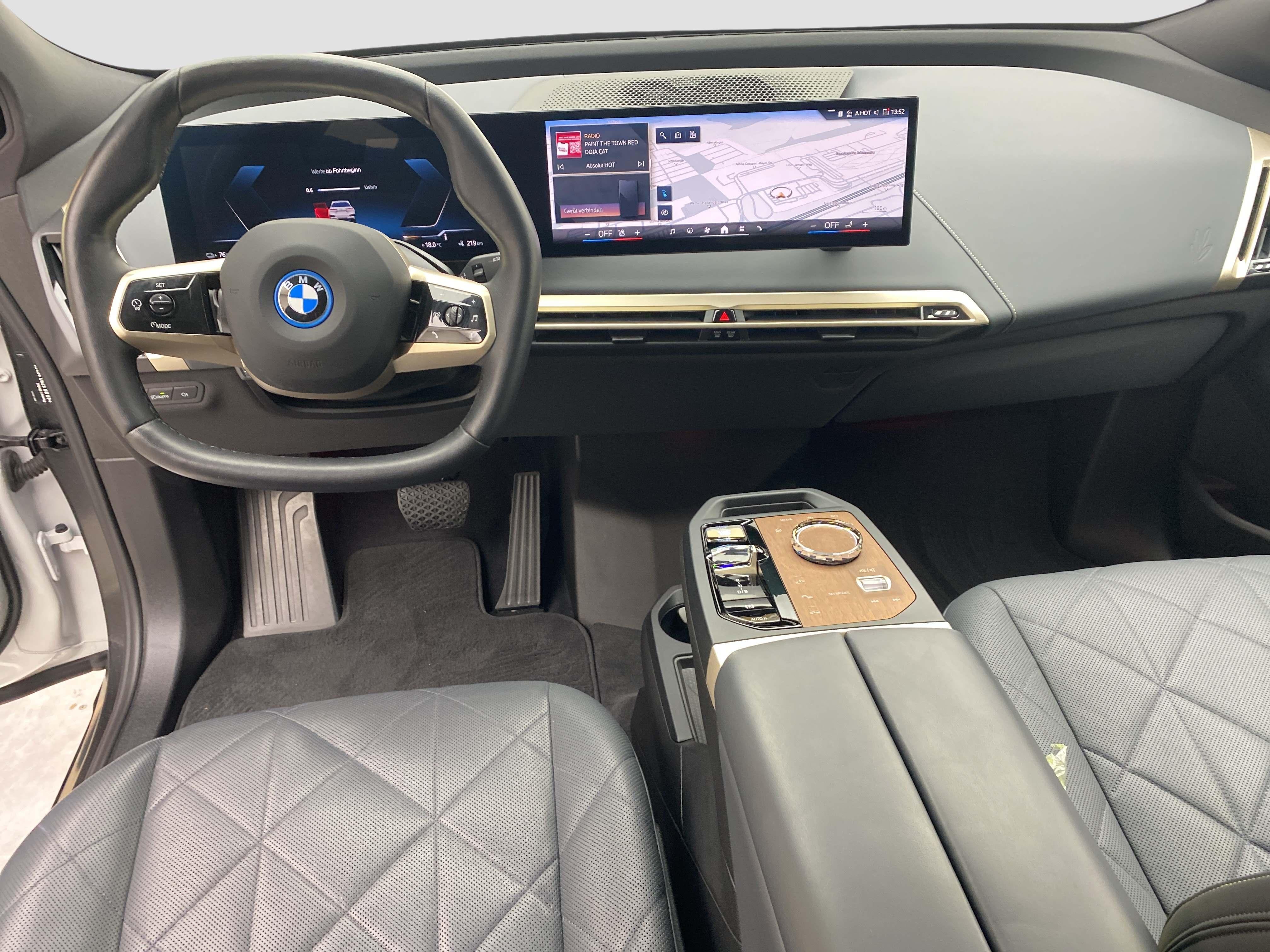 BMW iX – Bild 16