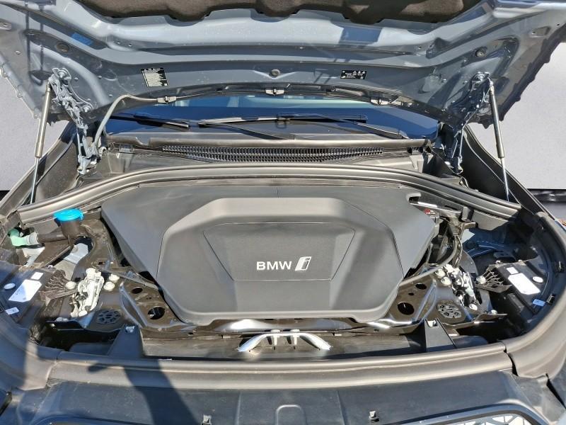 BMW iX1 – Bild 13