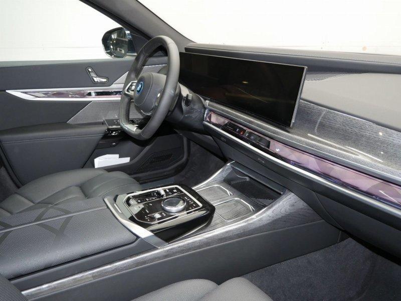 BMW i7 – Bild 10