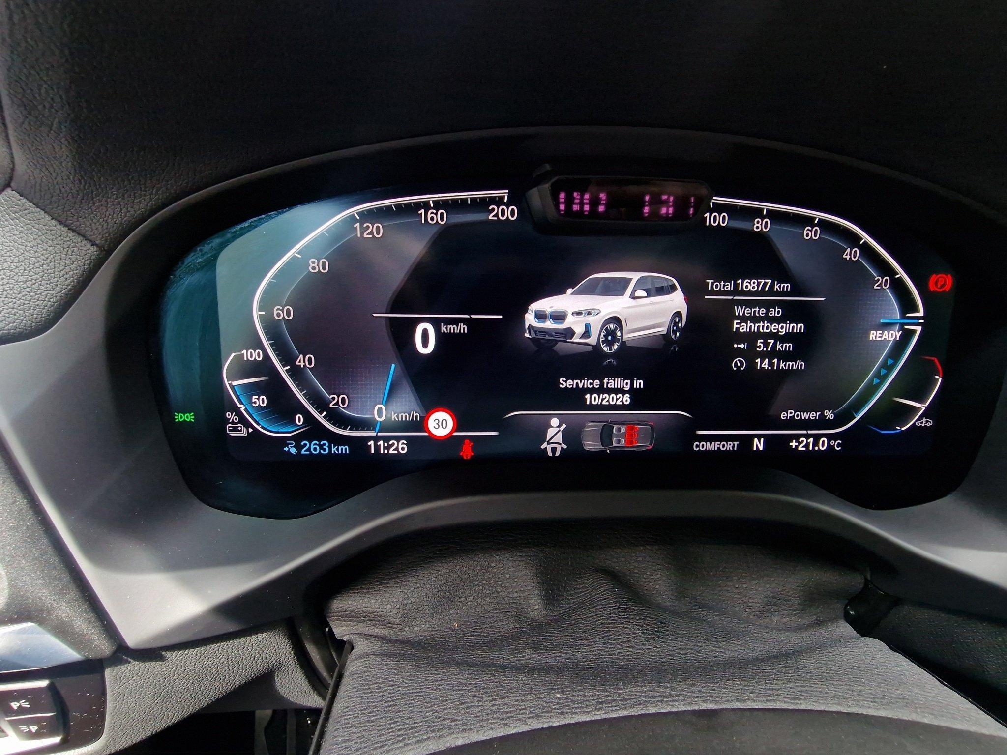 BMW iX3 – Bild 10