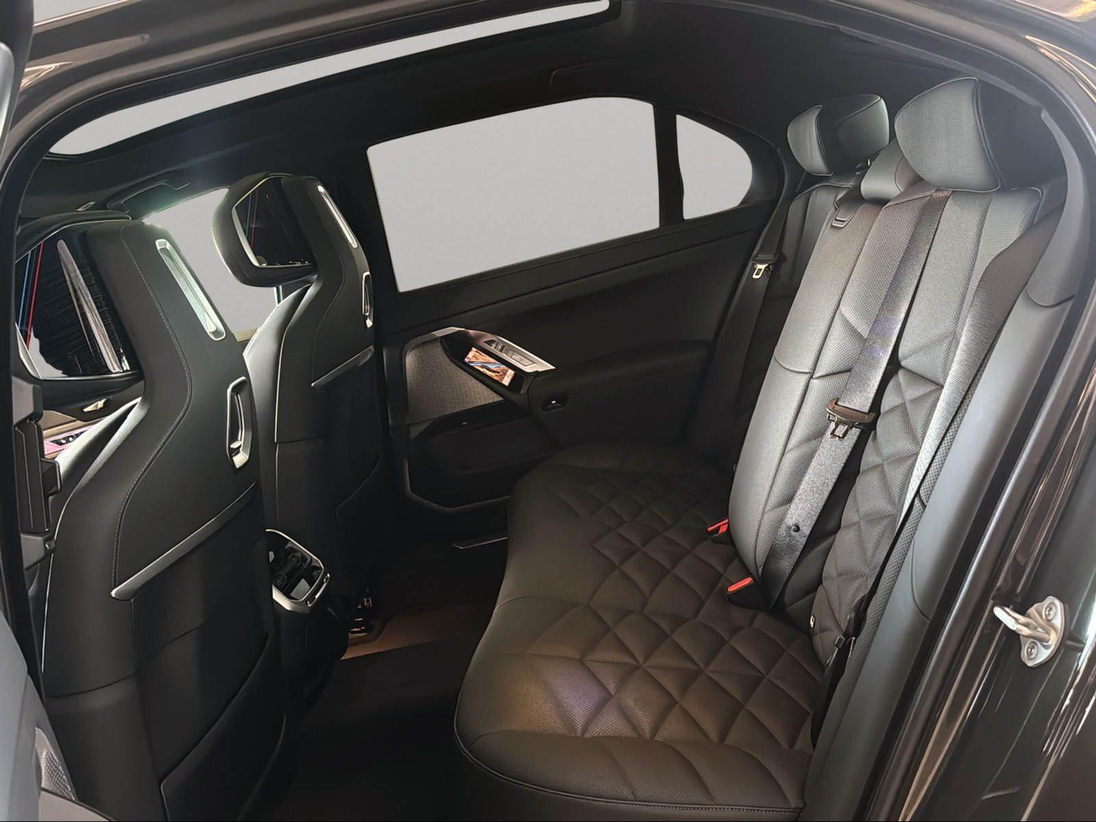 BMW 7er – Bild 17