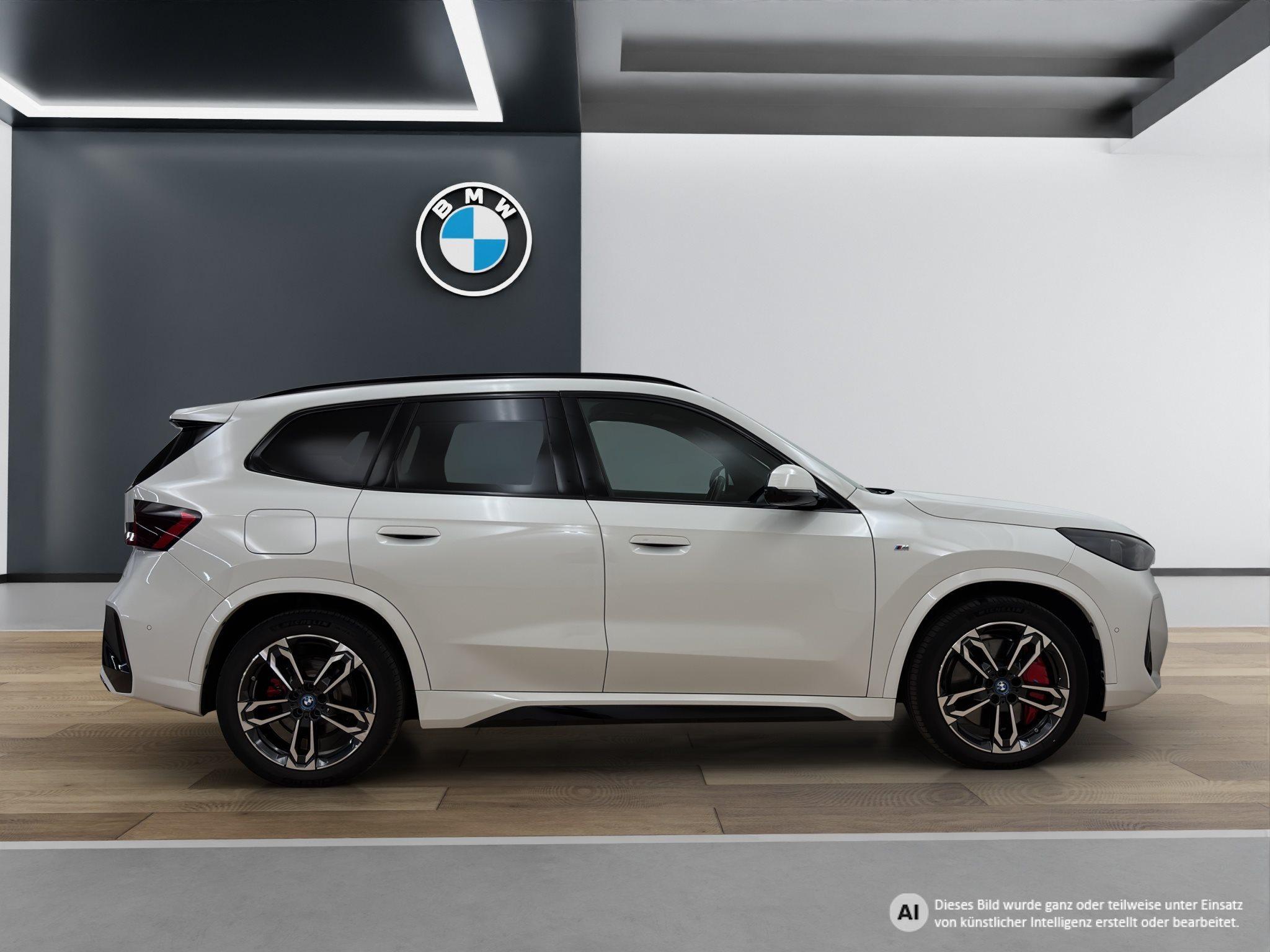 BMW iX1 – Bild 13