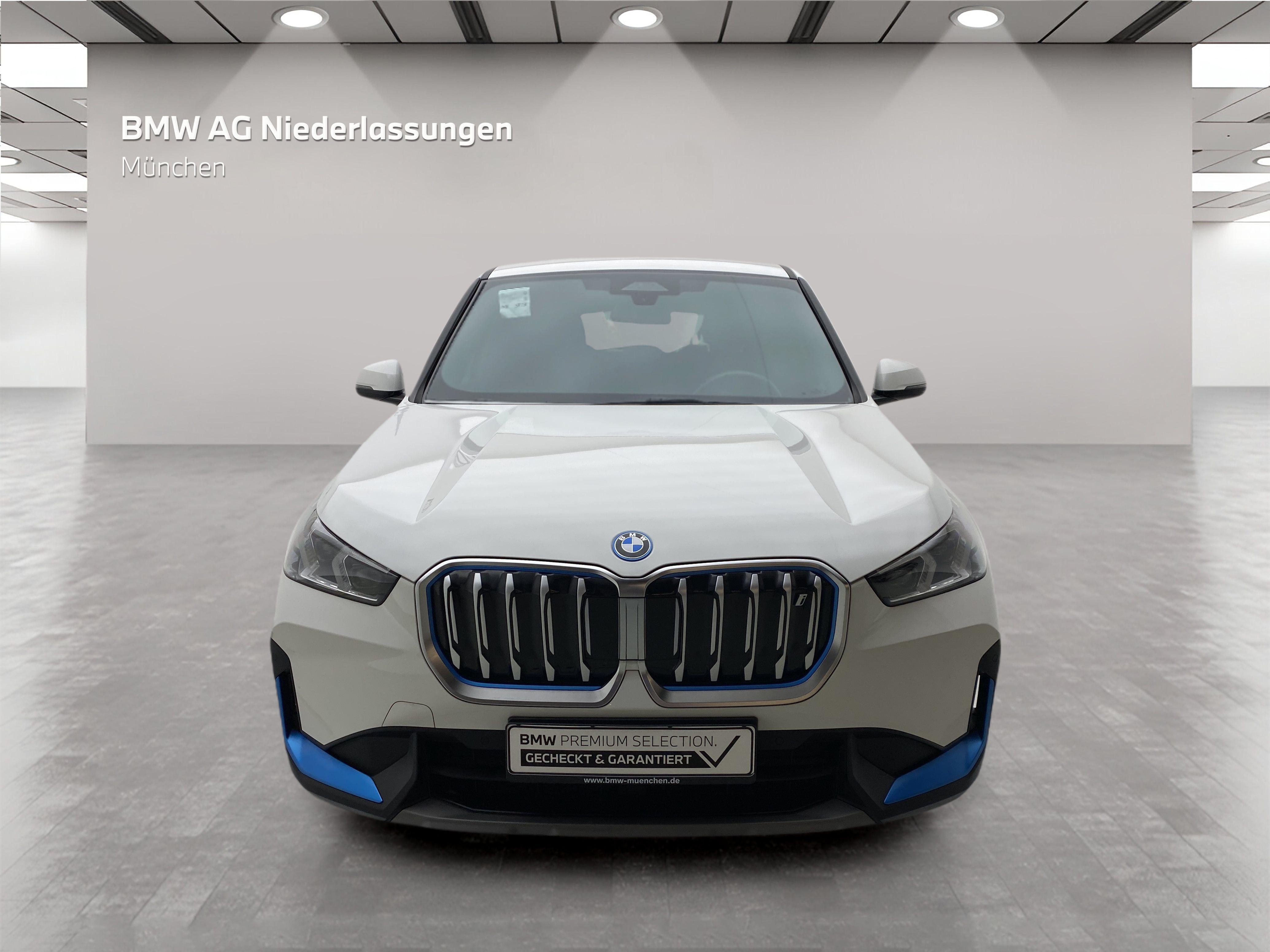 BMW iX1 – Bild 3