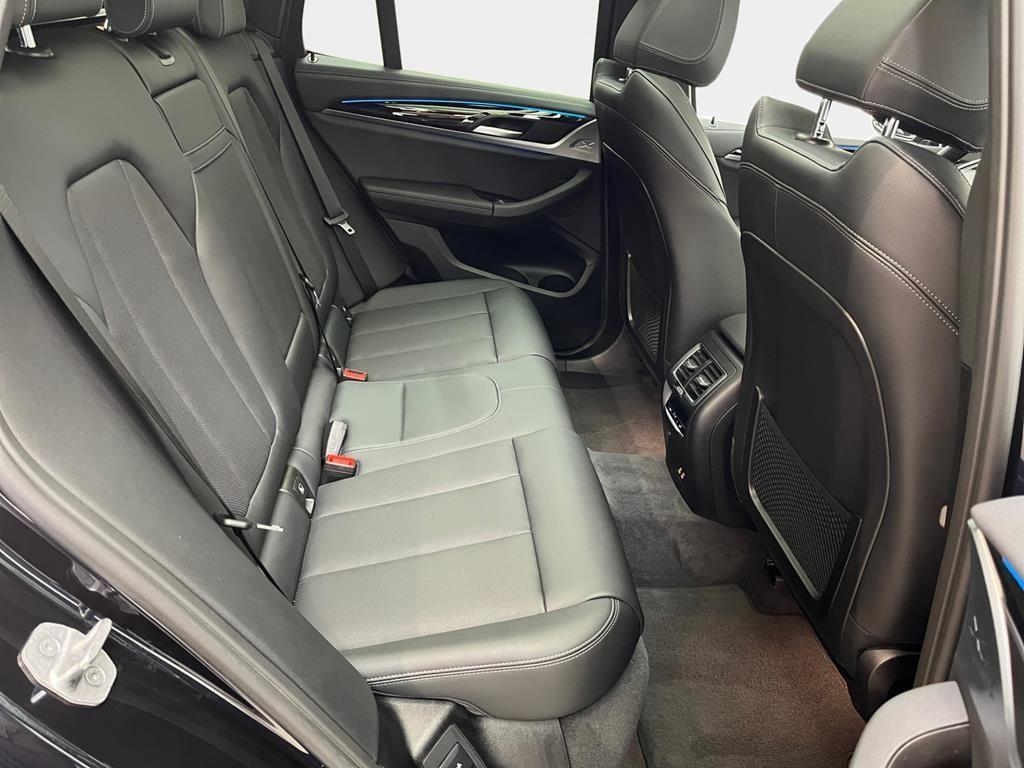 BMW iX3 – Bild 17