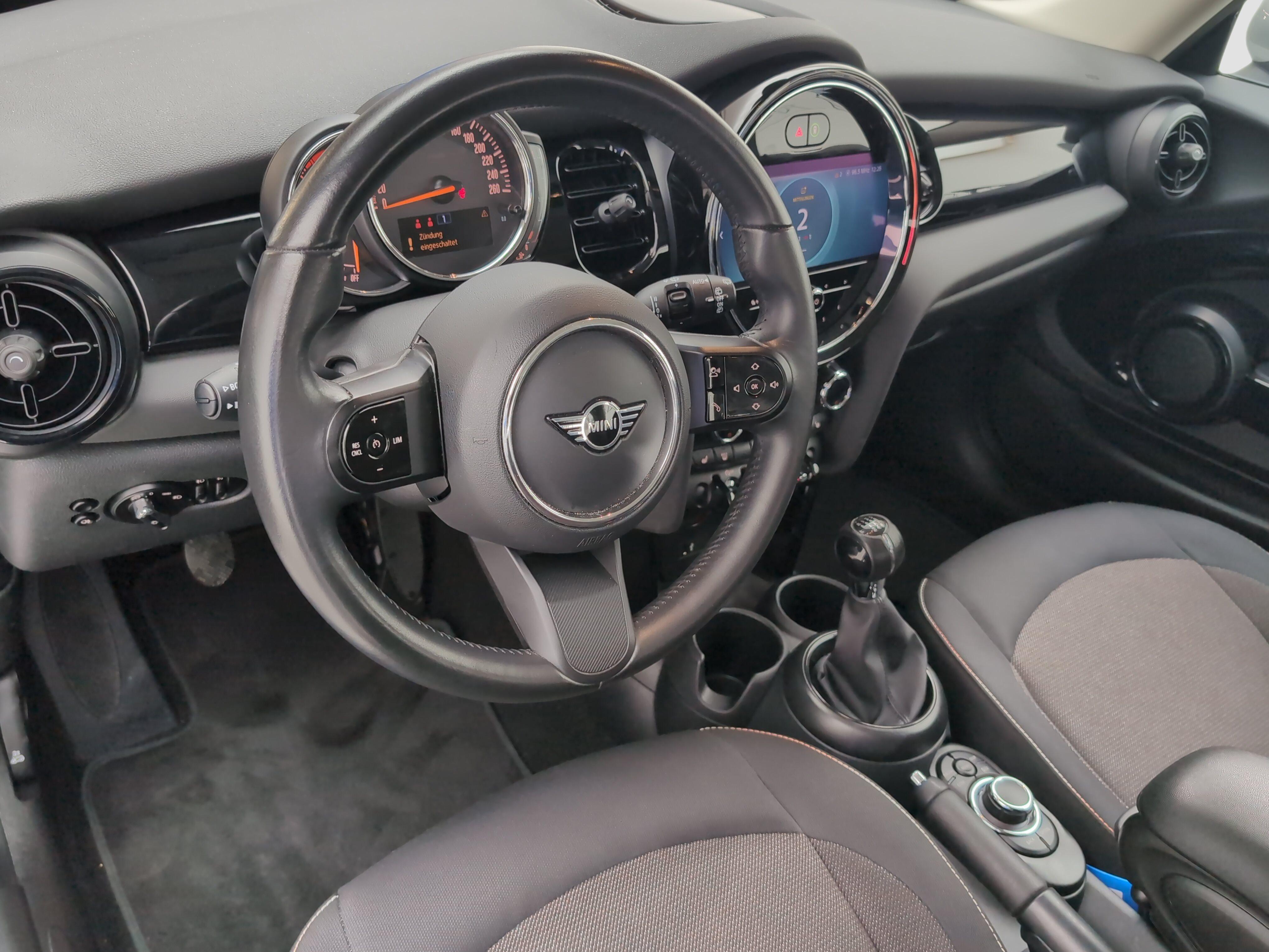 MINI Cooper 3-Türer – Bild 11