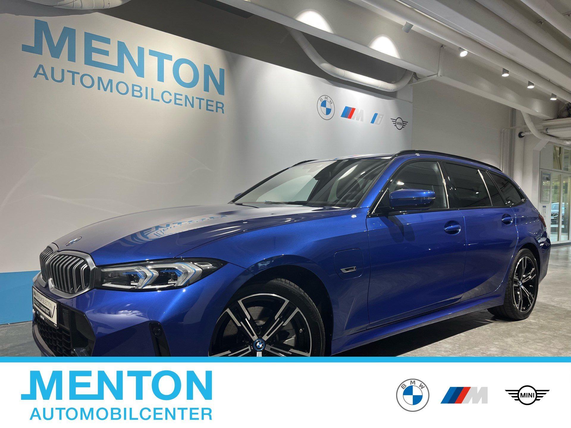 BMW 330e 2022