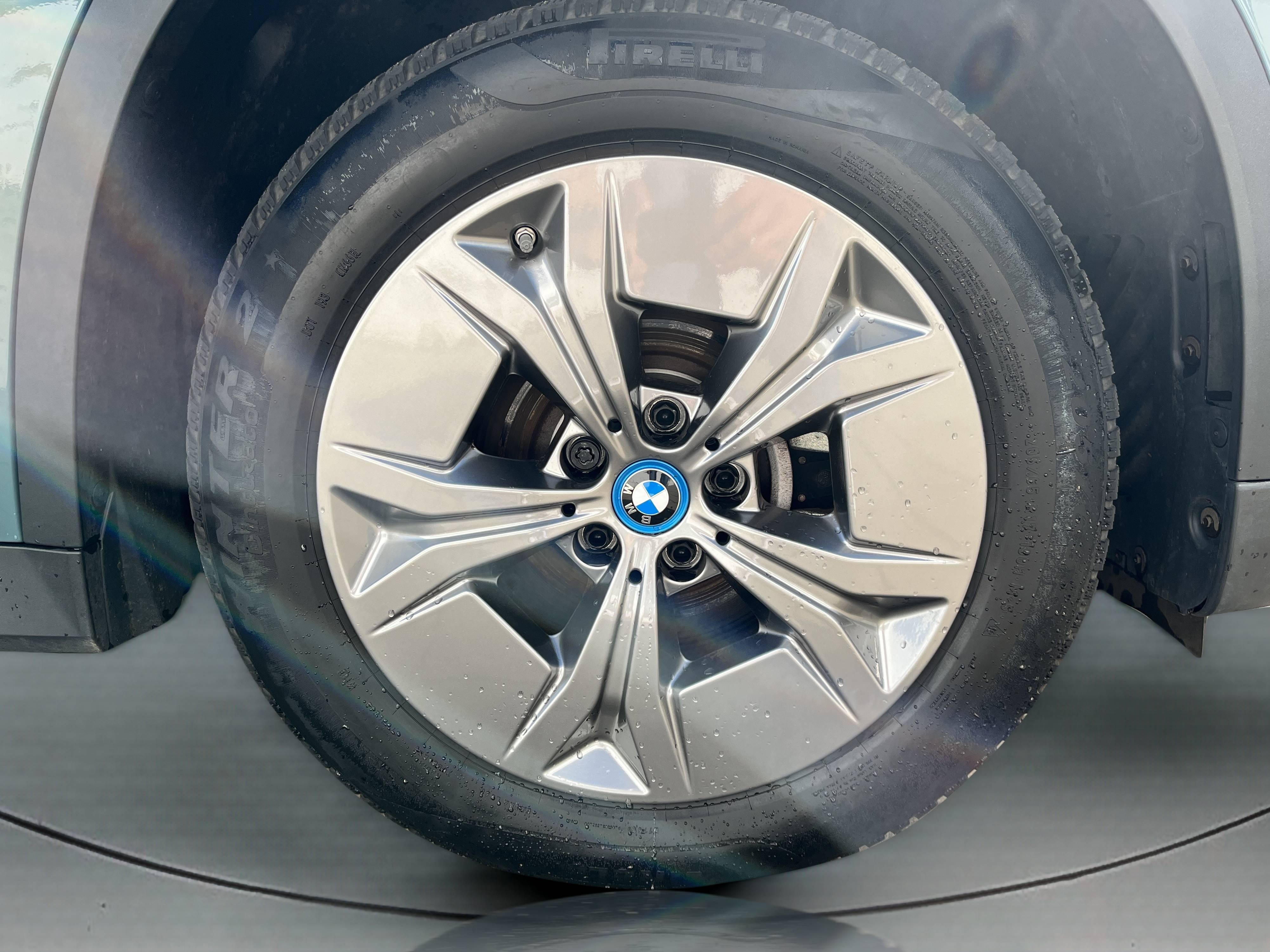 BMW iX1 – Bild 7