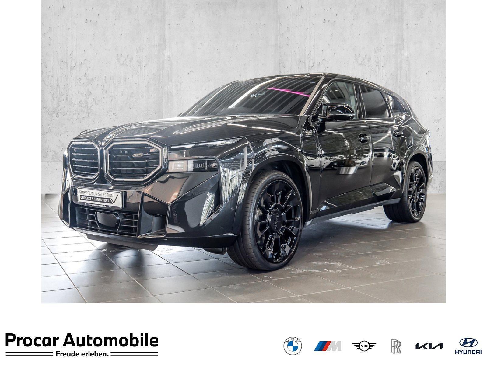 BMW XM