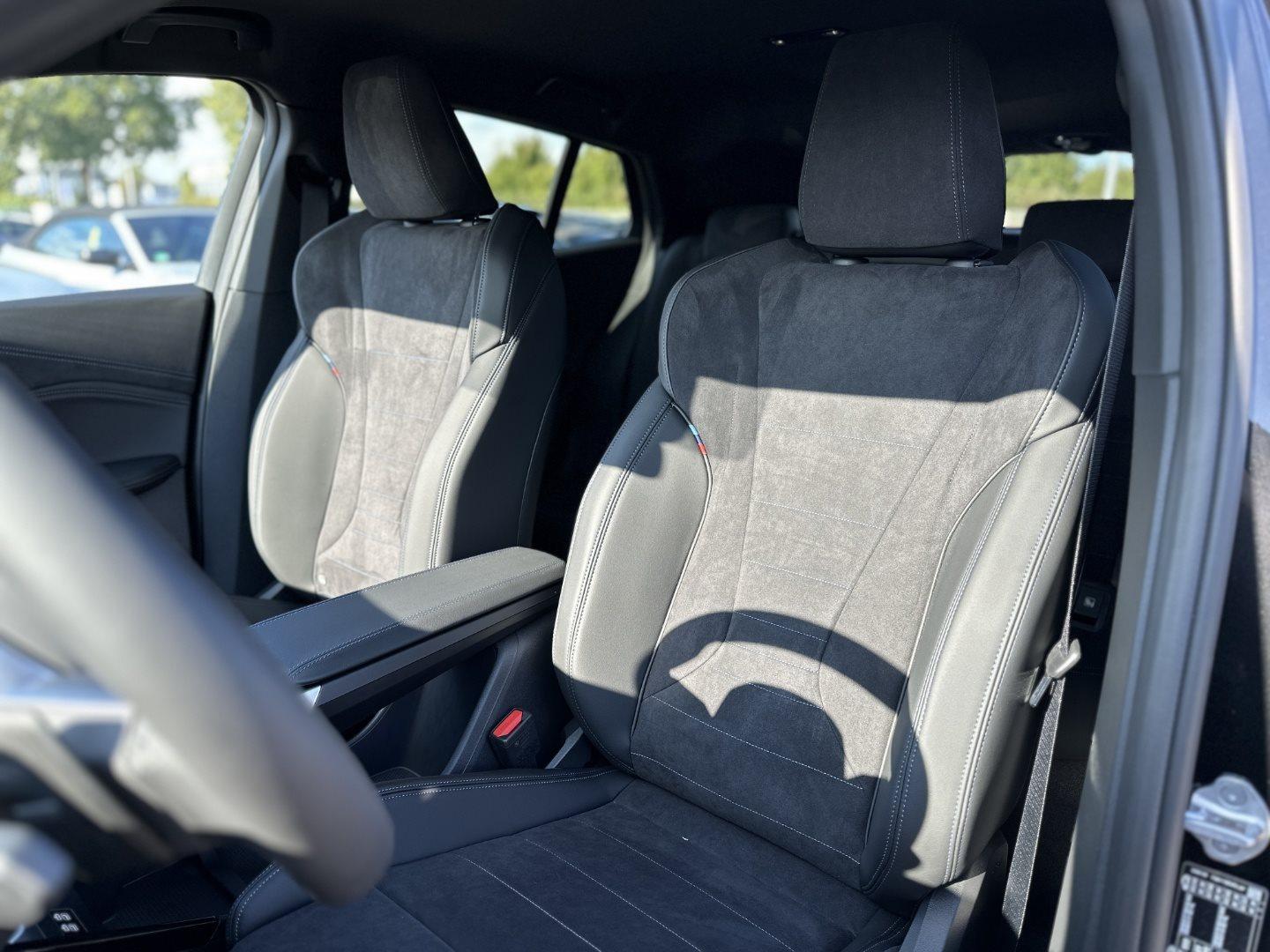 BMW iX2 – Bild 13