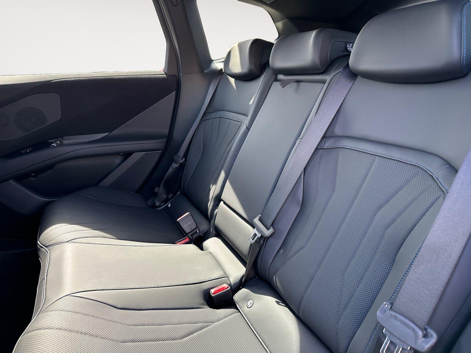 BMW iX3 – Bild 10