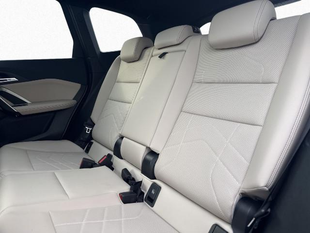 BMW iX1 – Bild 10