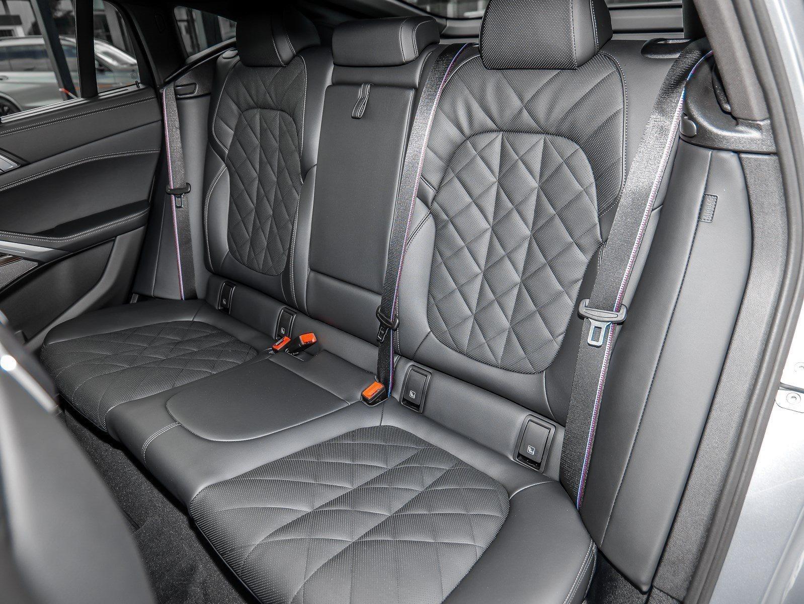 BMW X6 – Bild 23