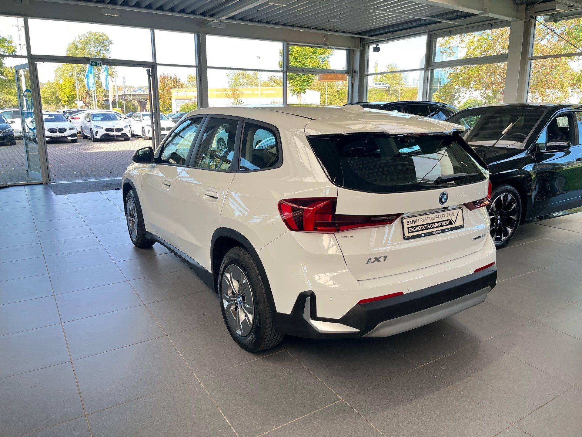 BMW iX1 – Bild 6
