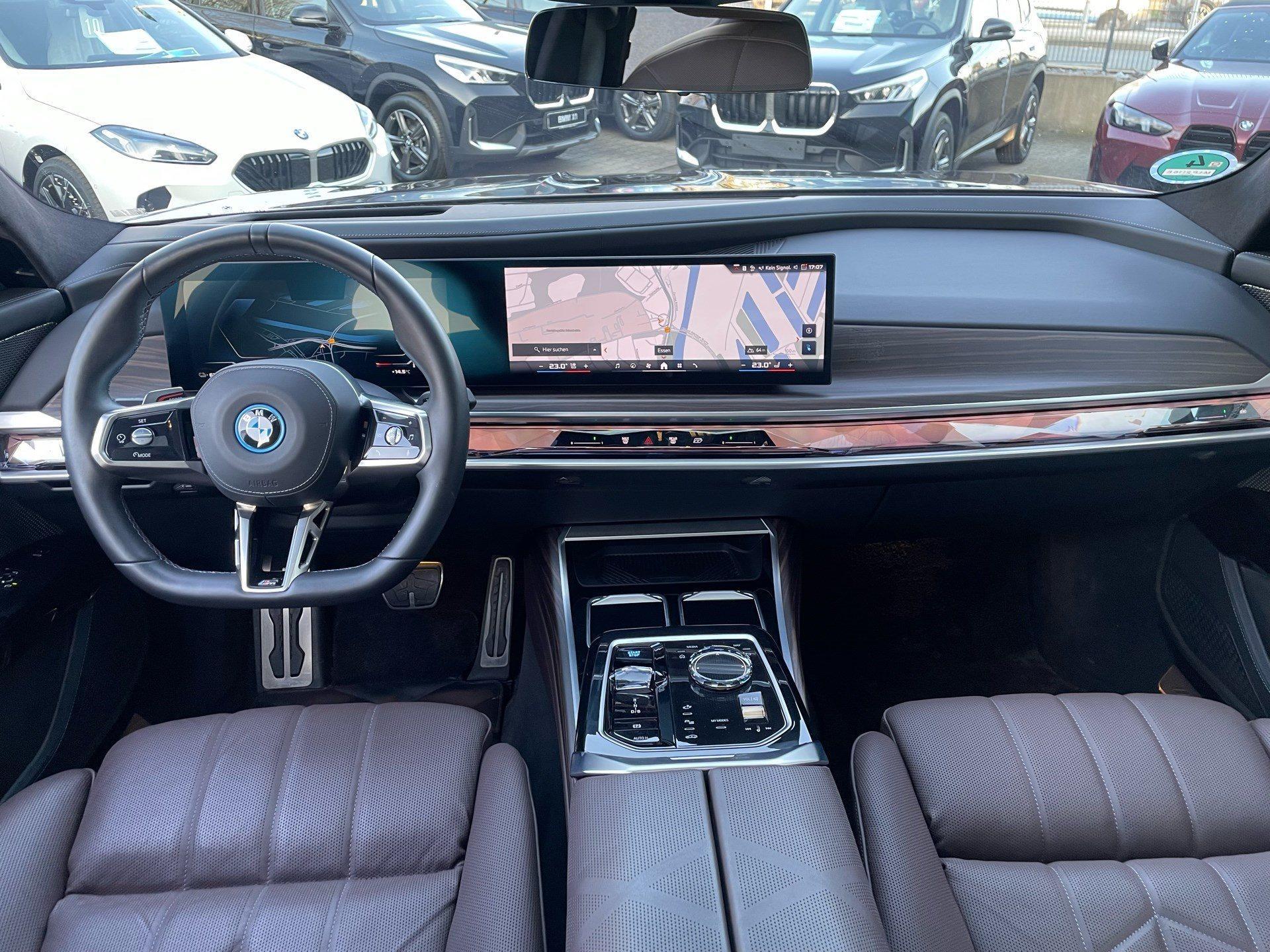 BMW i7 – Bild 3