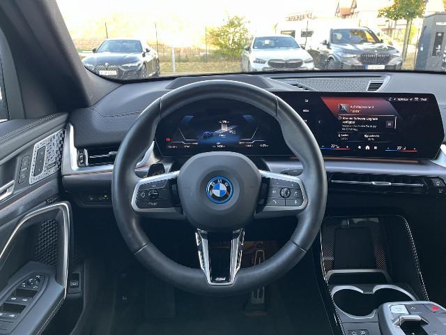 BMW iX2 – Bild 6