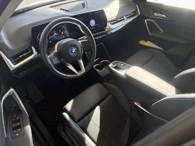 BMW iX1 – Bild 7