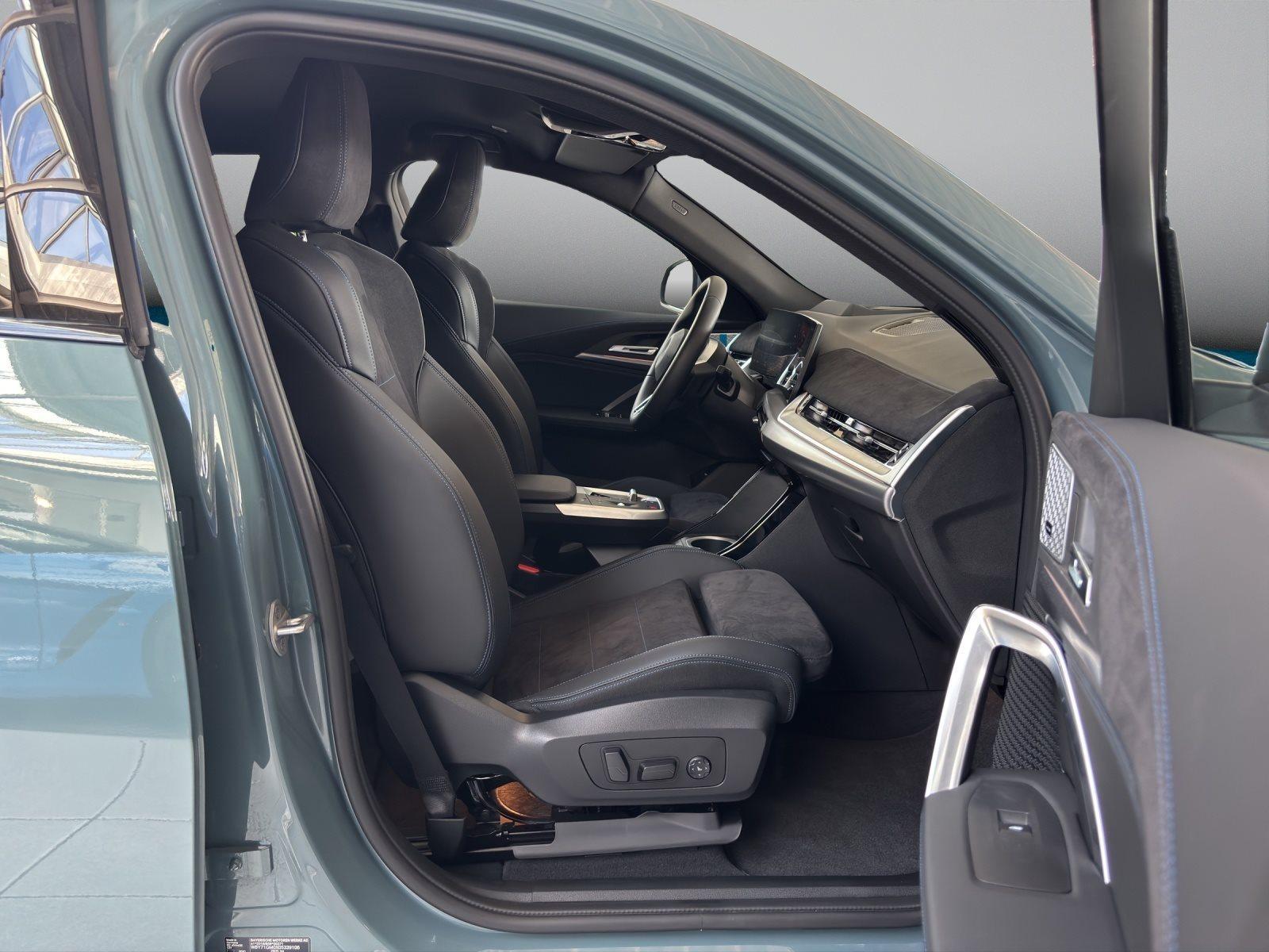 BMW iX2 – Bild 16