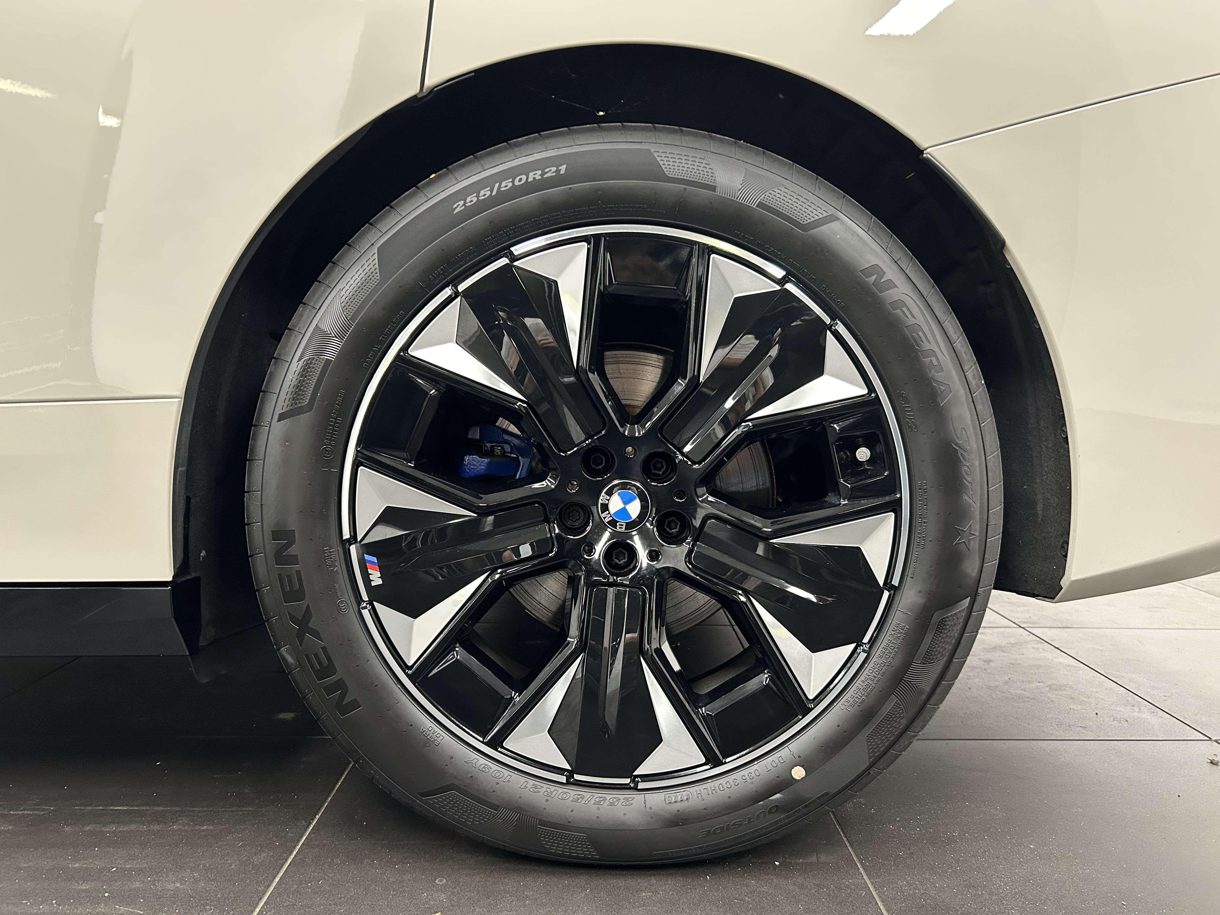 BMW iX – Bild 6