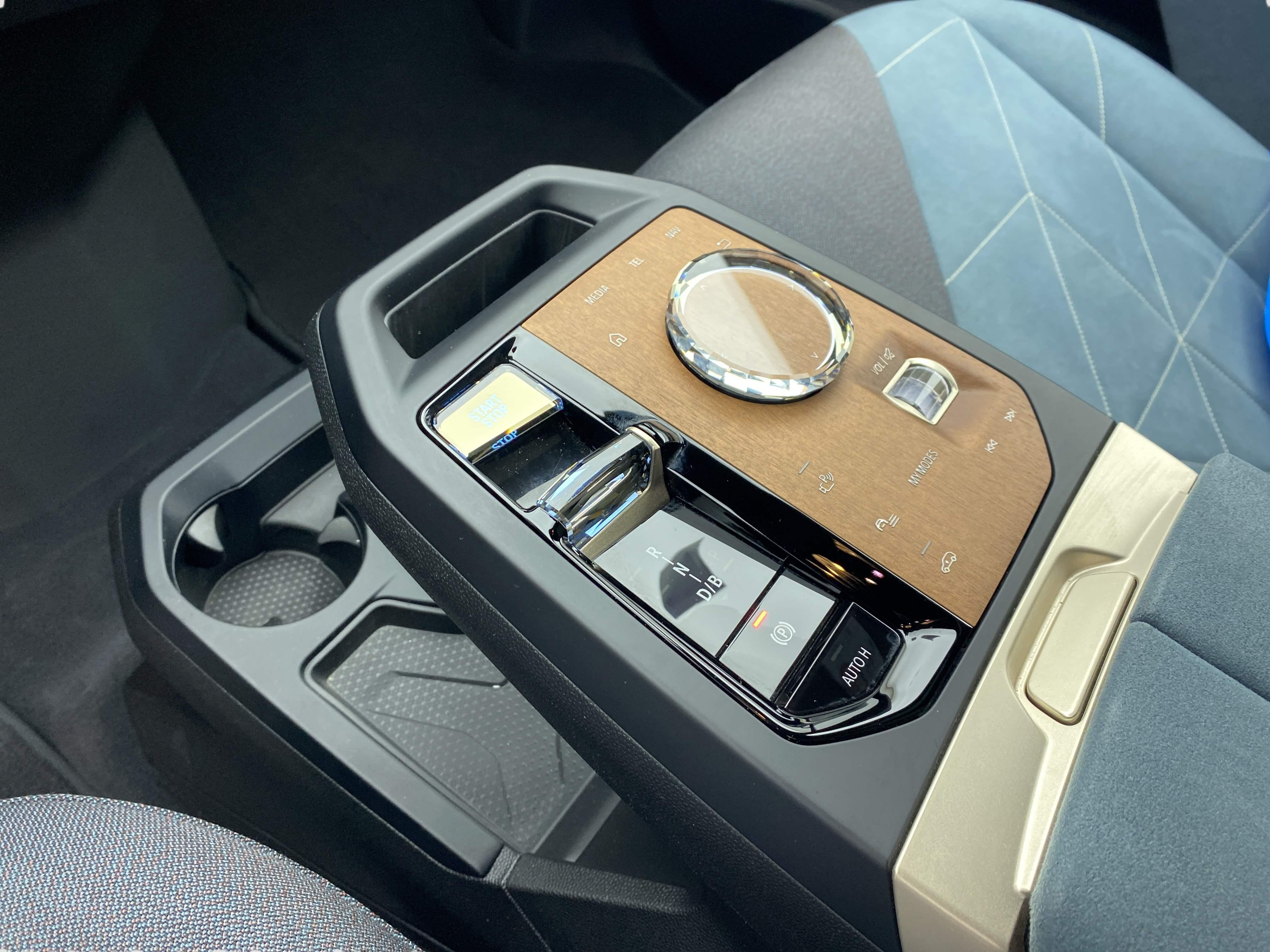 BMW iX – Bild 16