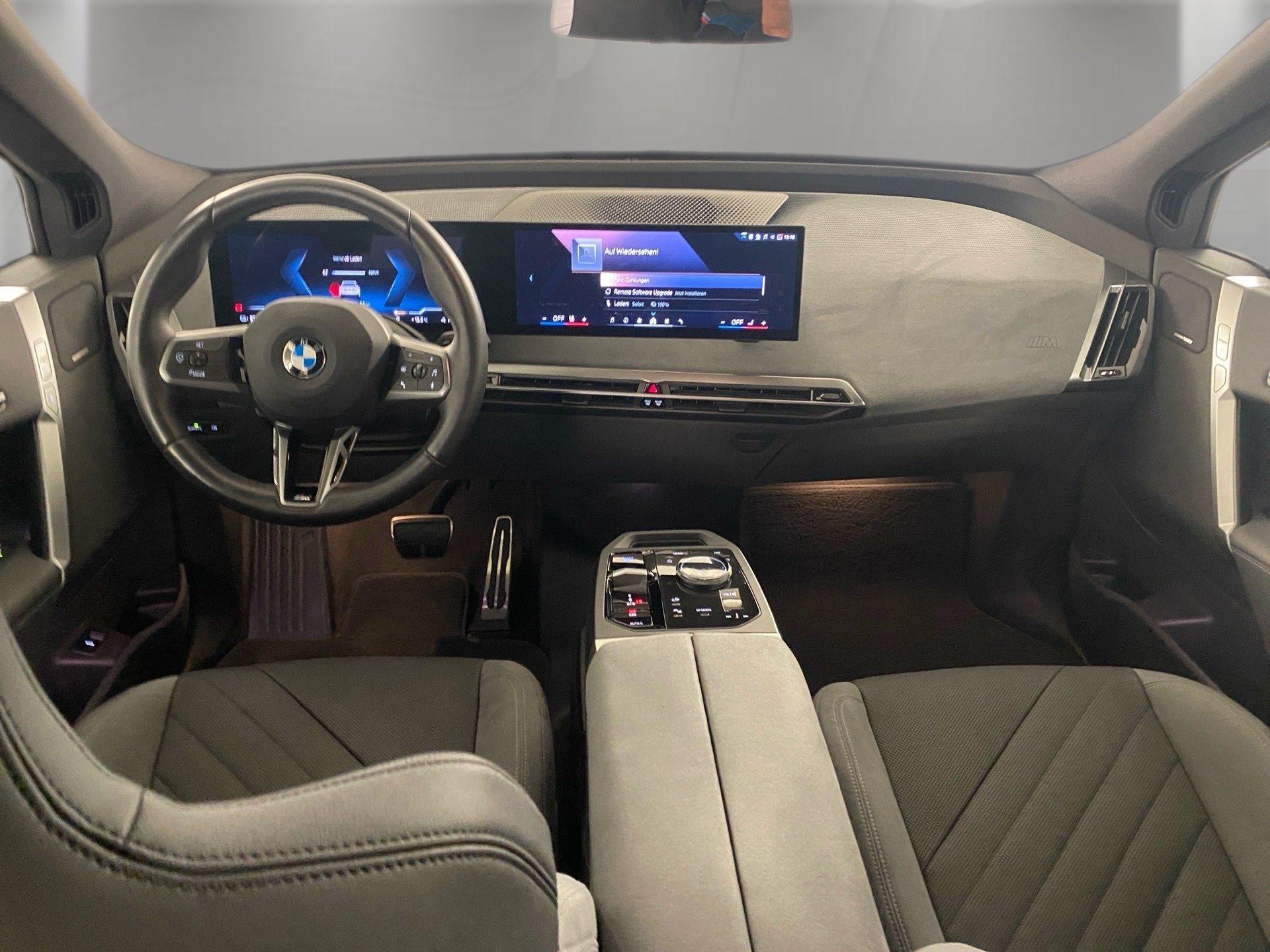 BMW iX – Bild 11