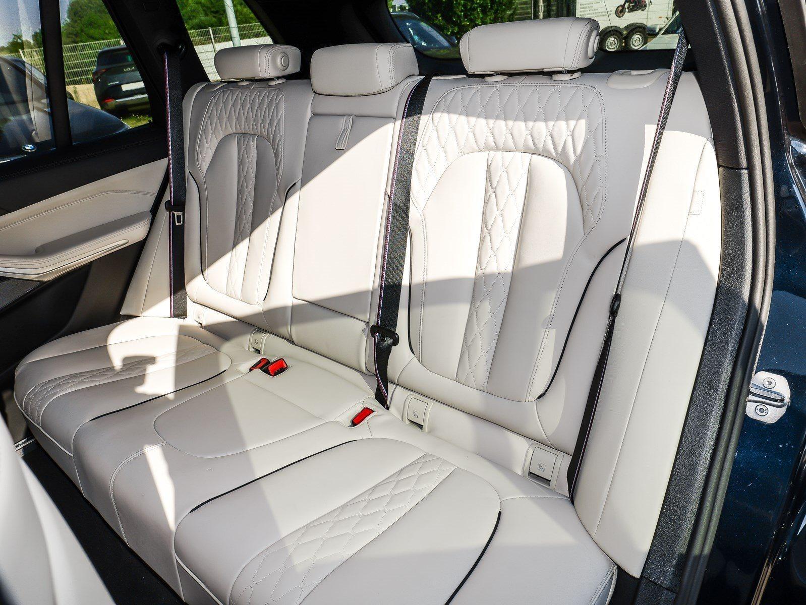 BMW X5 – Bild 8