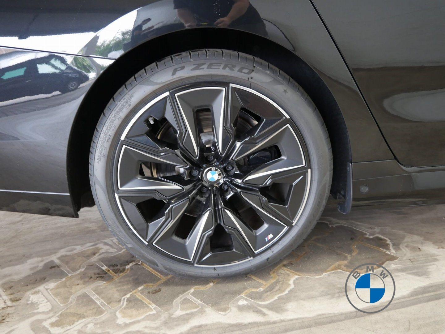 BMW i7 – Bild 8