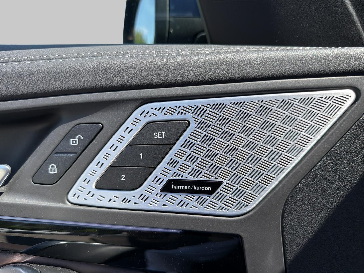 BMW iX1 – Bild 13