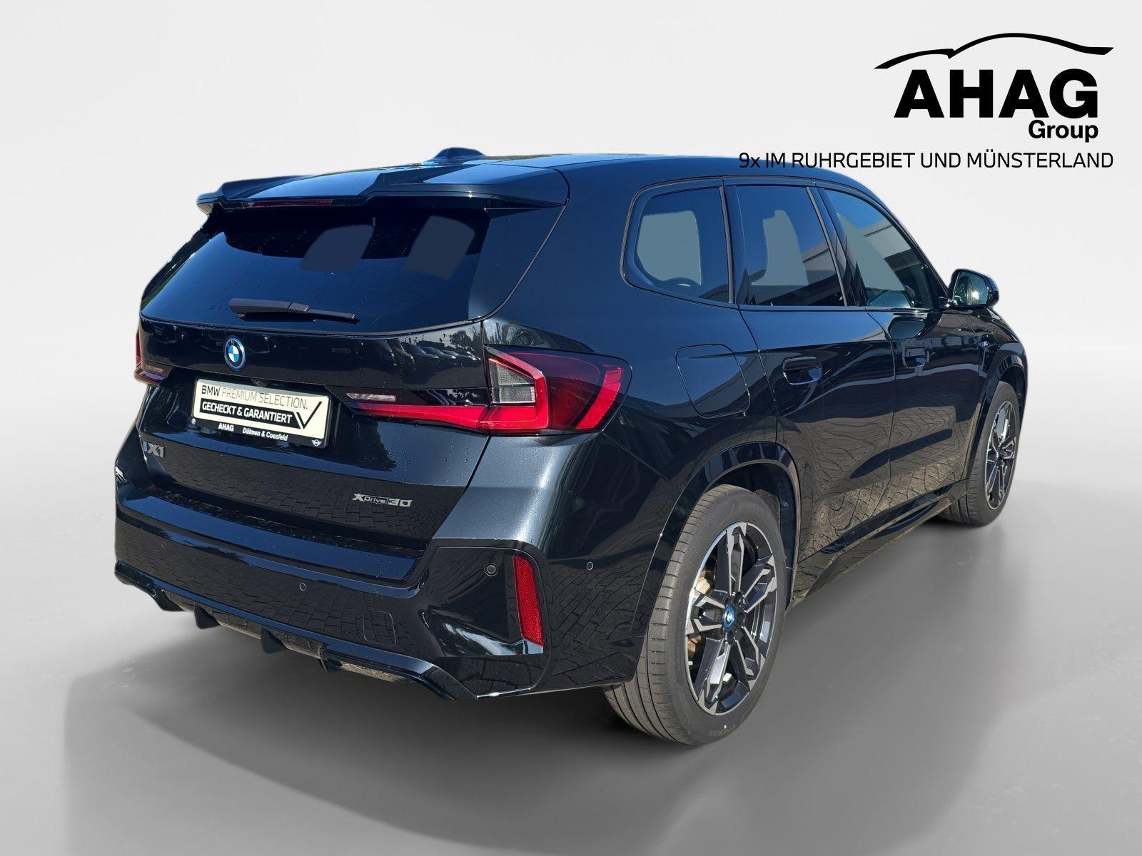 BMW iX1 – Bild 4