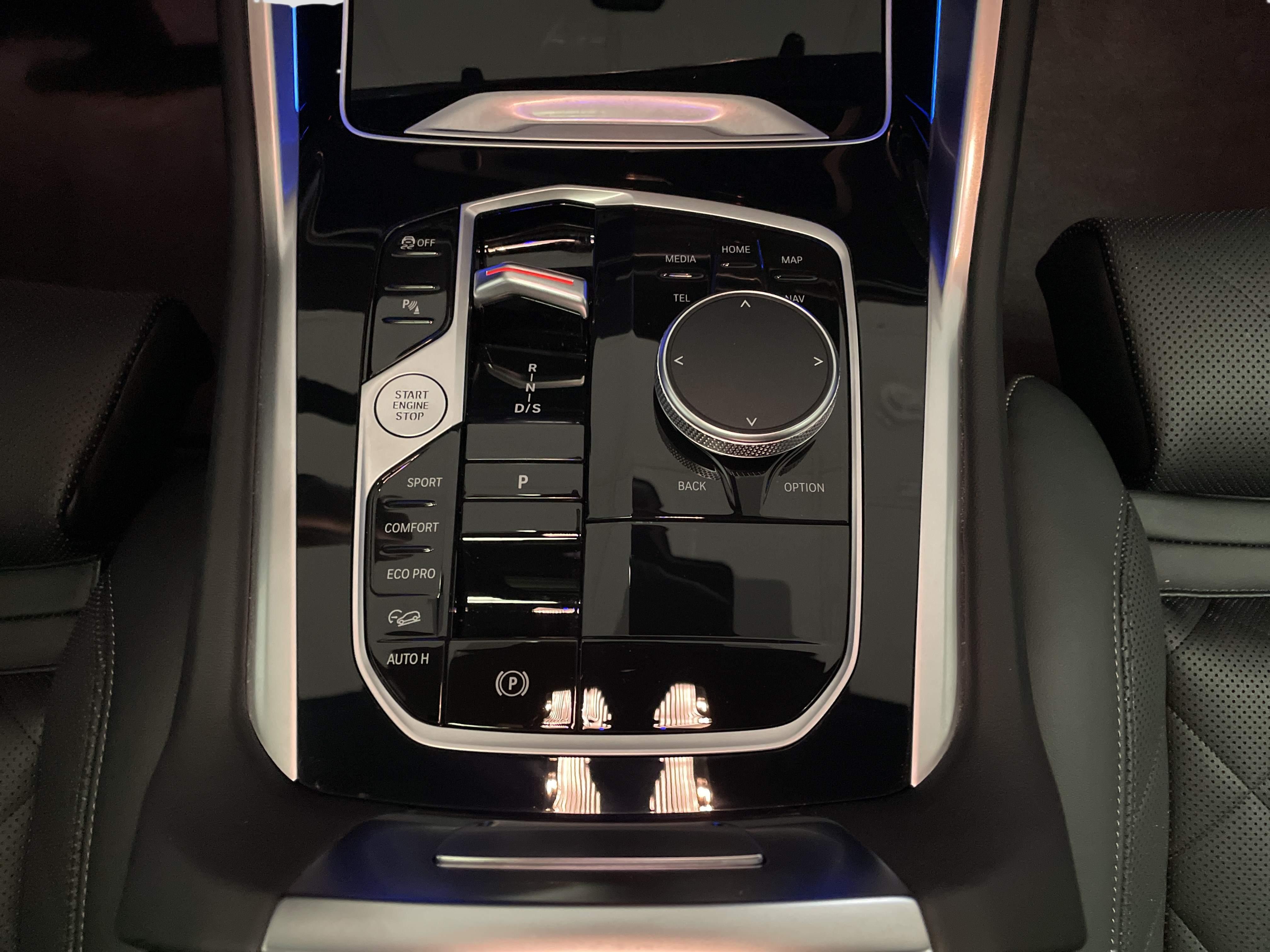 BMW X6 – Bild 10