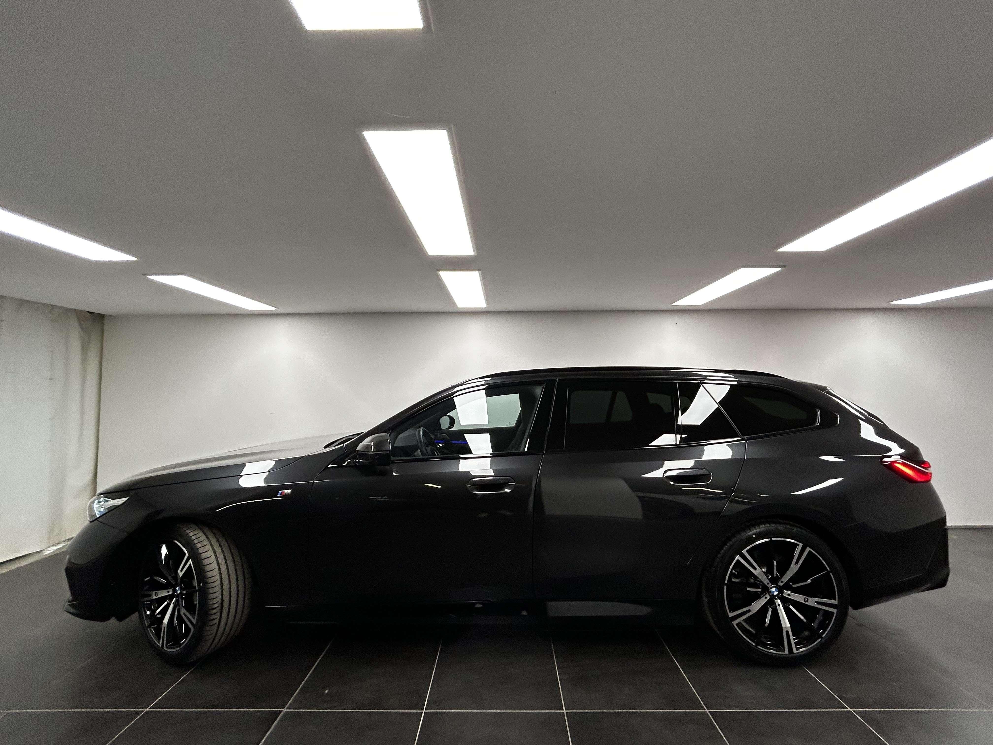 BMW 5er Touring – Bild 2