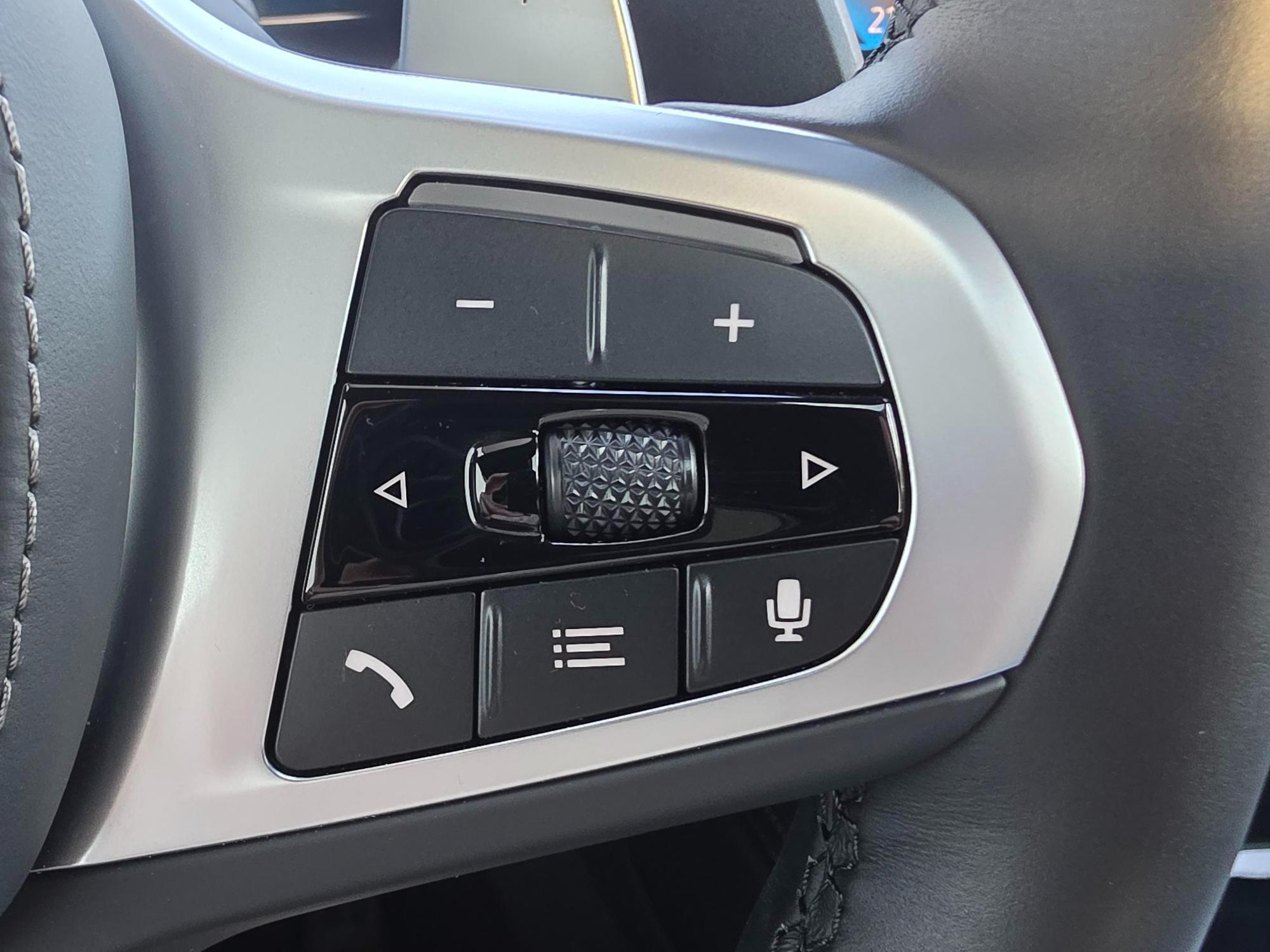 BMW X6 – Bild 16